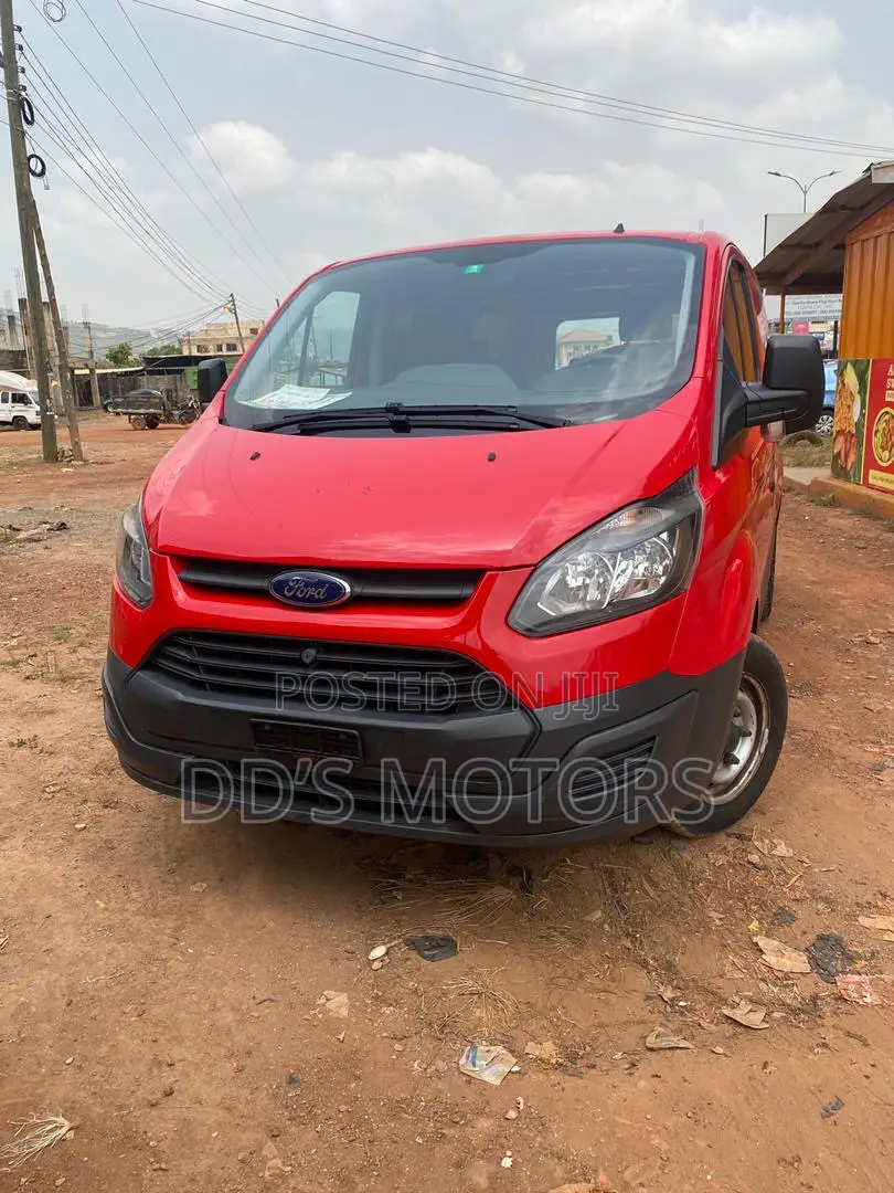 Ford Transit 2016 Red
