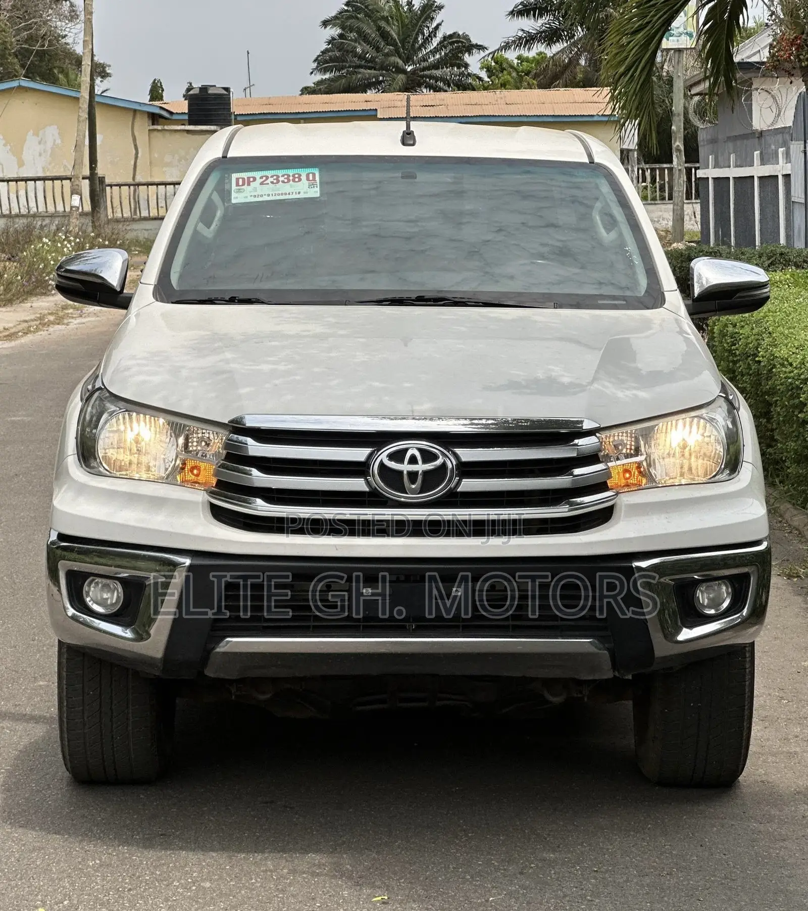 Toyota Hilux 2020 White