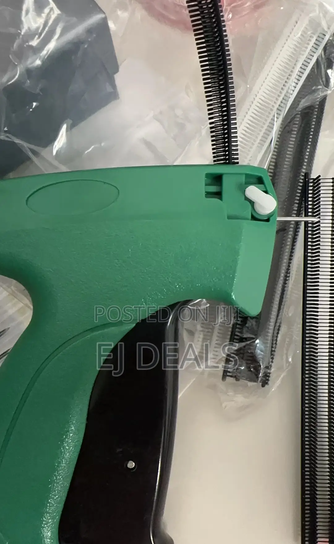 Manual Labeling Tagging Gun for Clothes, Hats, Socks 1000pcs Tag Pins