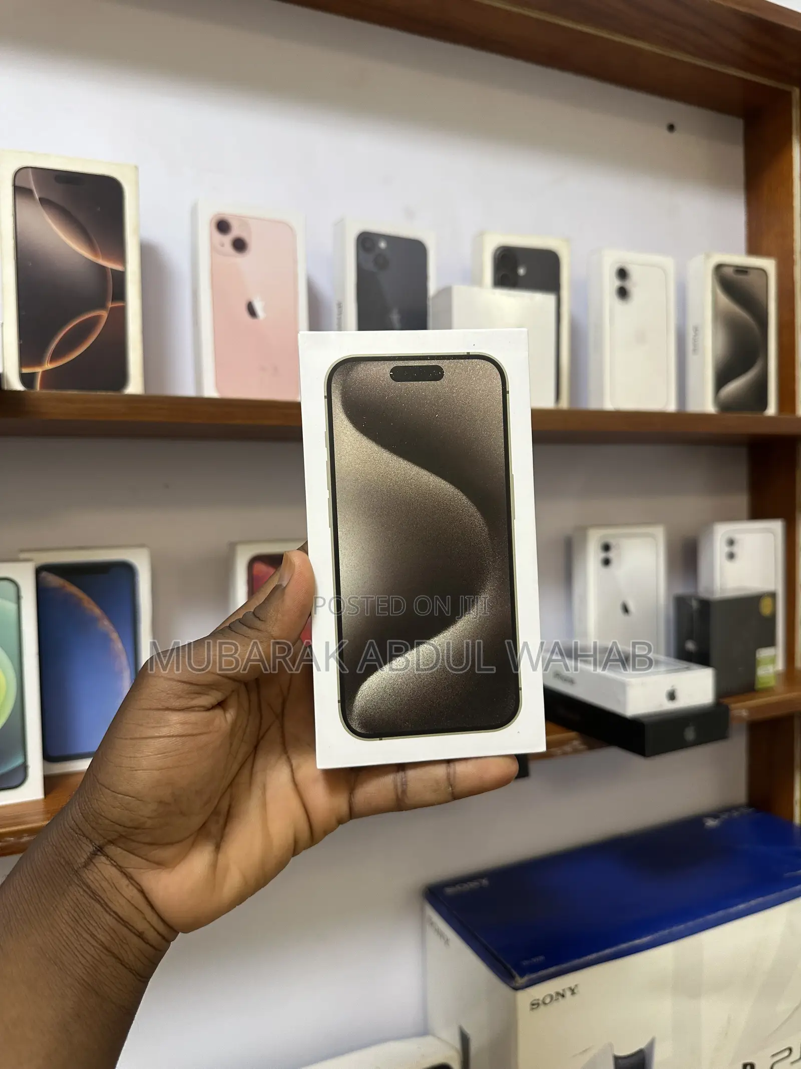 New Apple iPhone 15 Pro Max 256 GB Silver