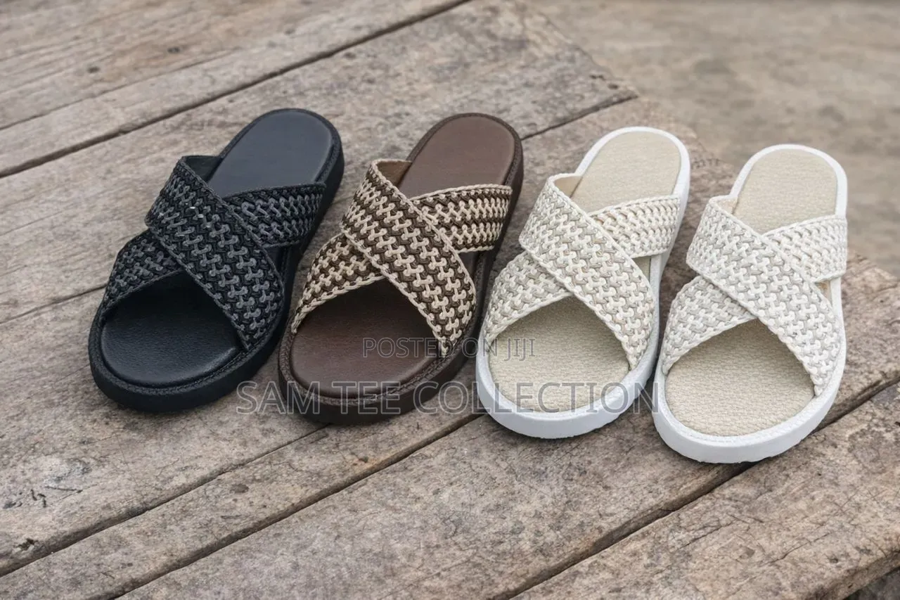 Original Threaded Chunk Slippers. Free Delivery Anywhere in Ghana