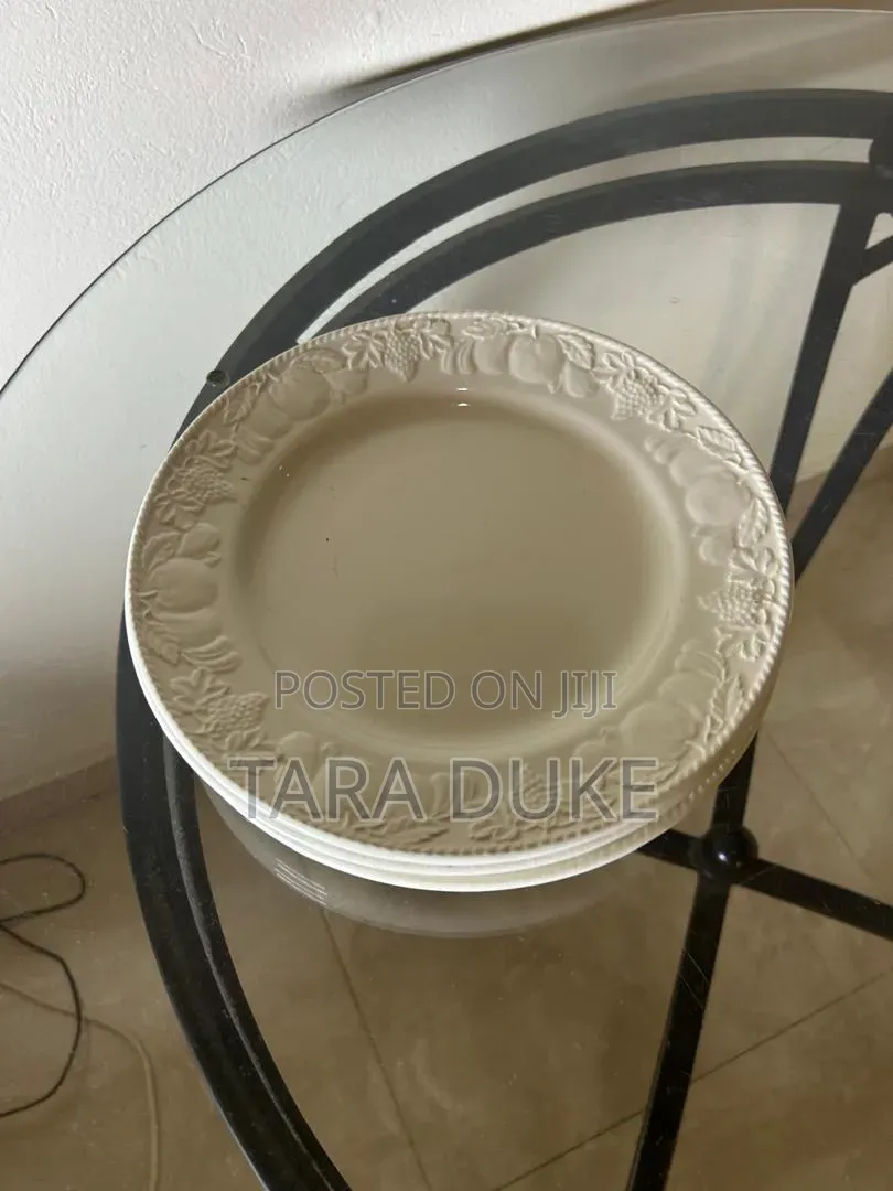 Set of 4 Salad/Dessert Plates