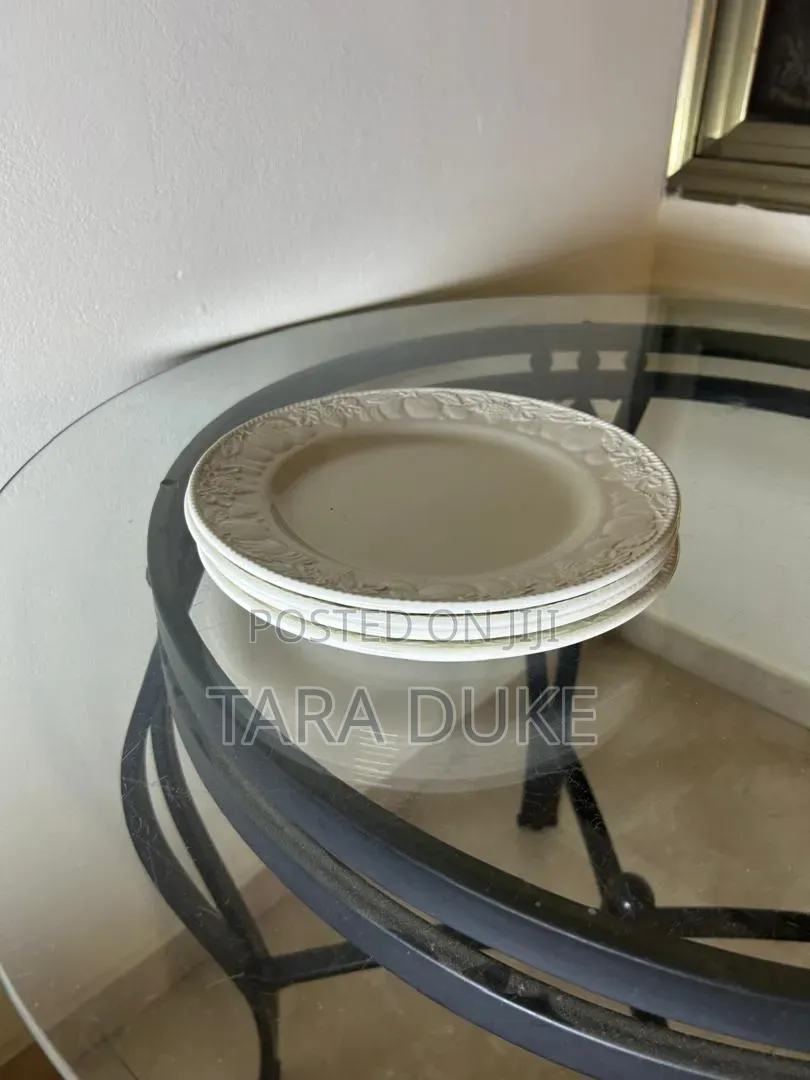 Set of 4 Salad/Dessert Plates