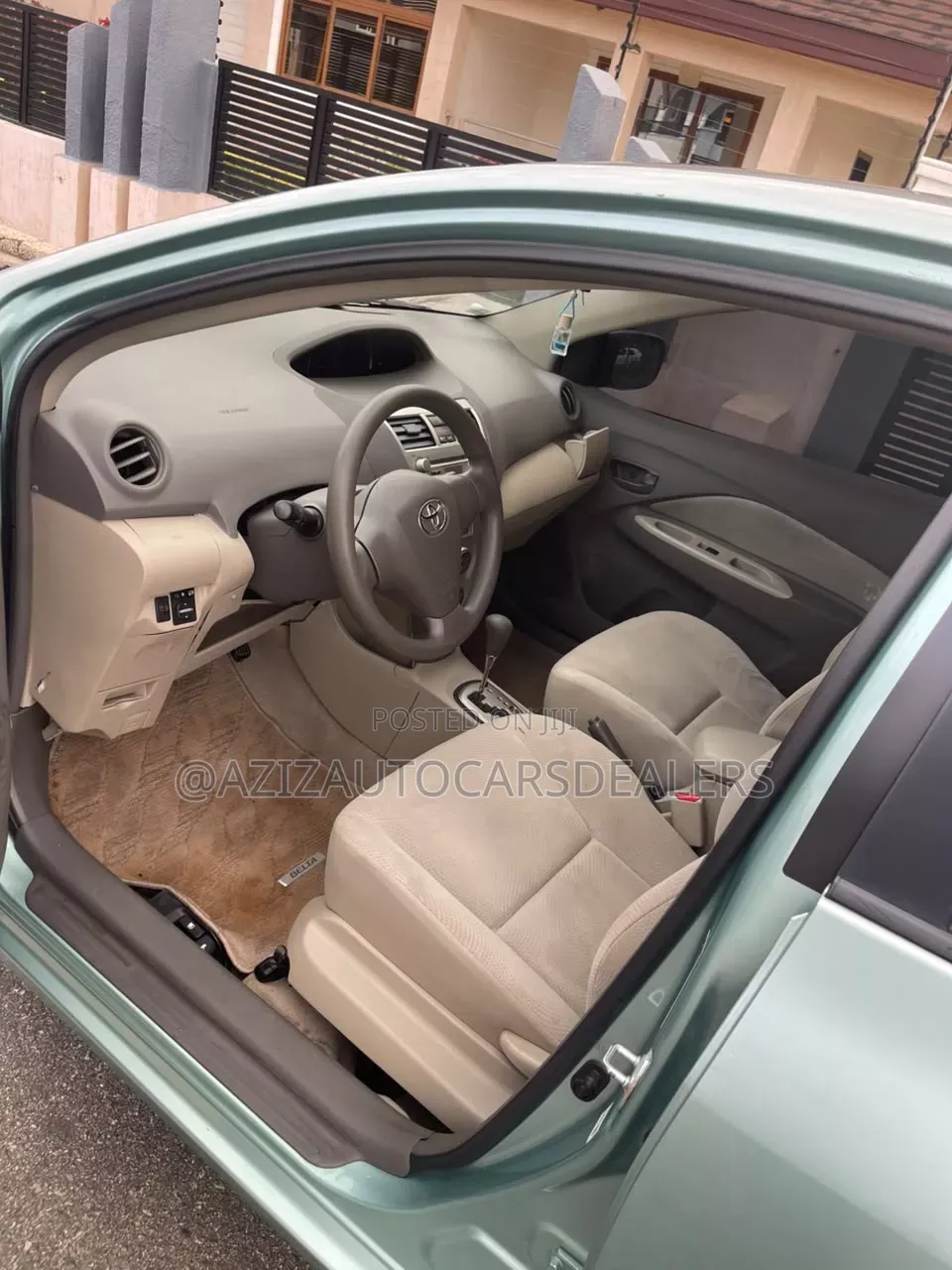 Toyota Belta 2010 Green