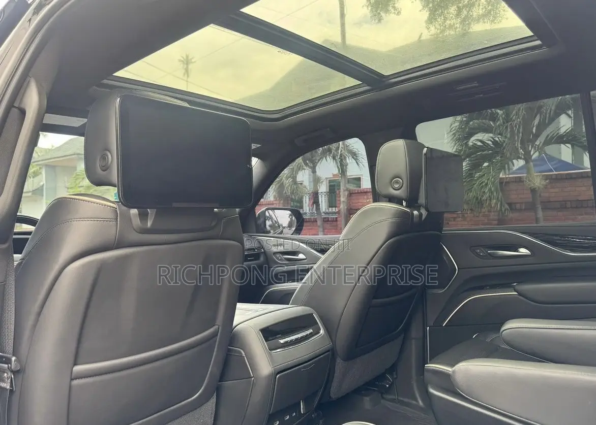 Cadillac Escalade 2021 Black
