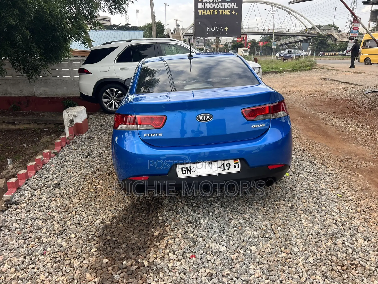 Kia Forte SX Sedan 2012 Blue