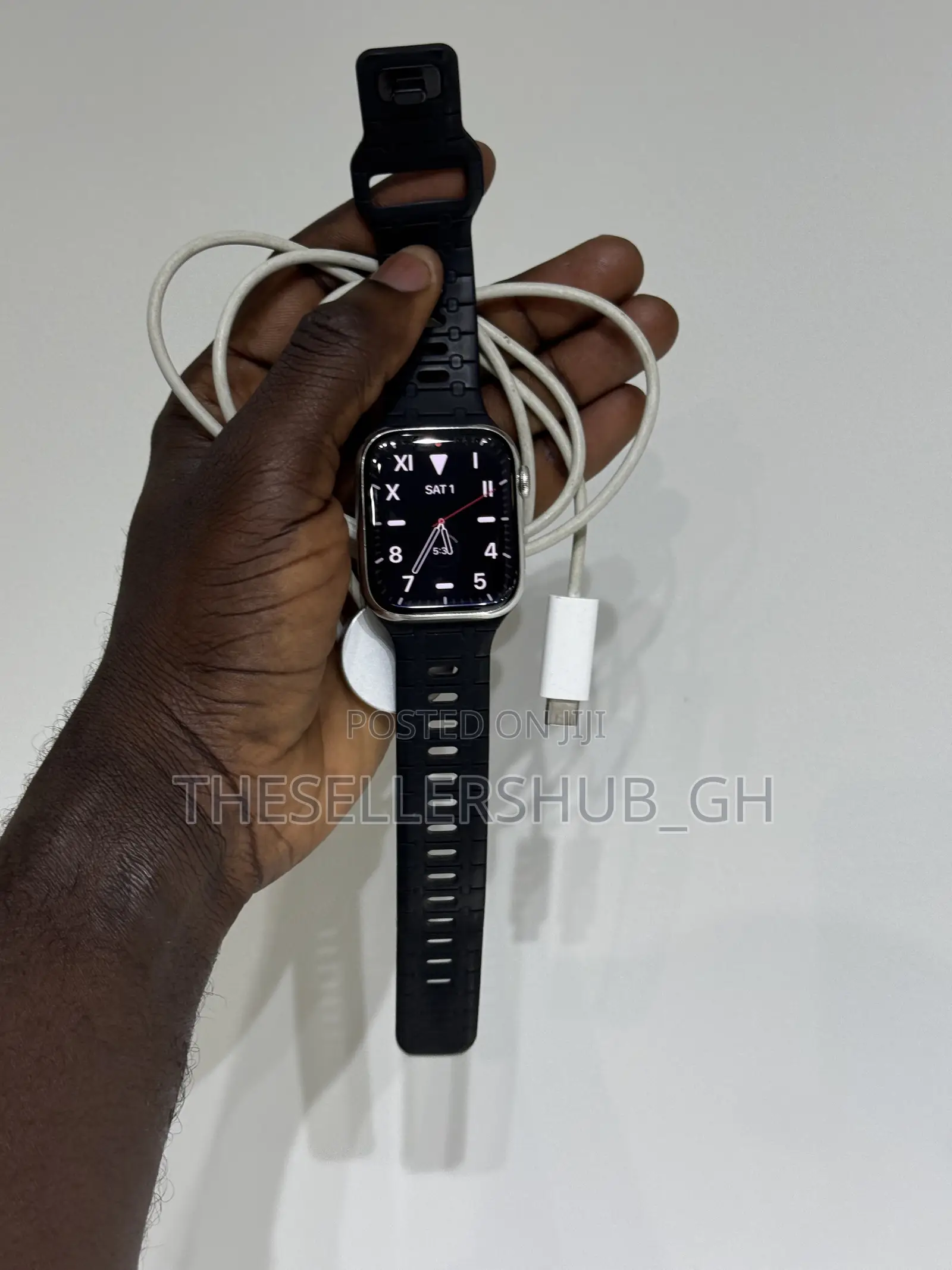 Apple Watch Series 7 45mm Stainless Steel