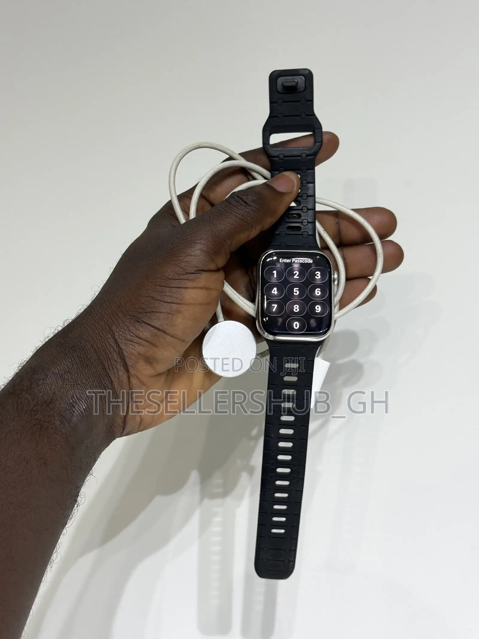 Apple Watch Series 7 45mm Stainless Steel
