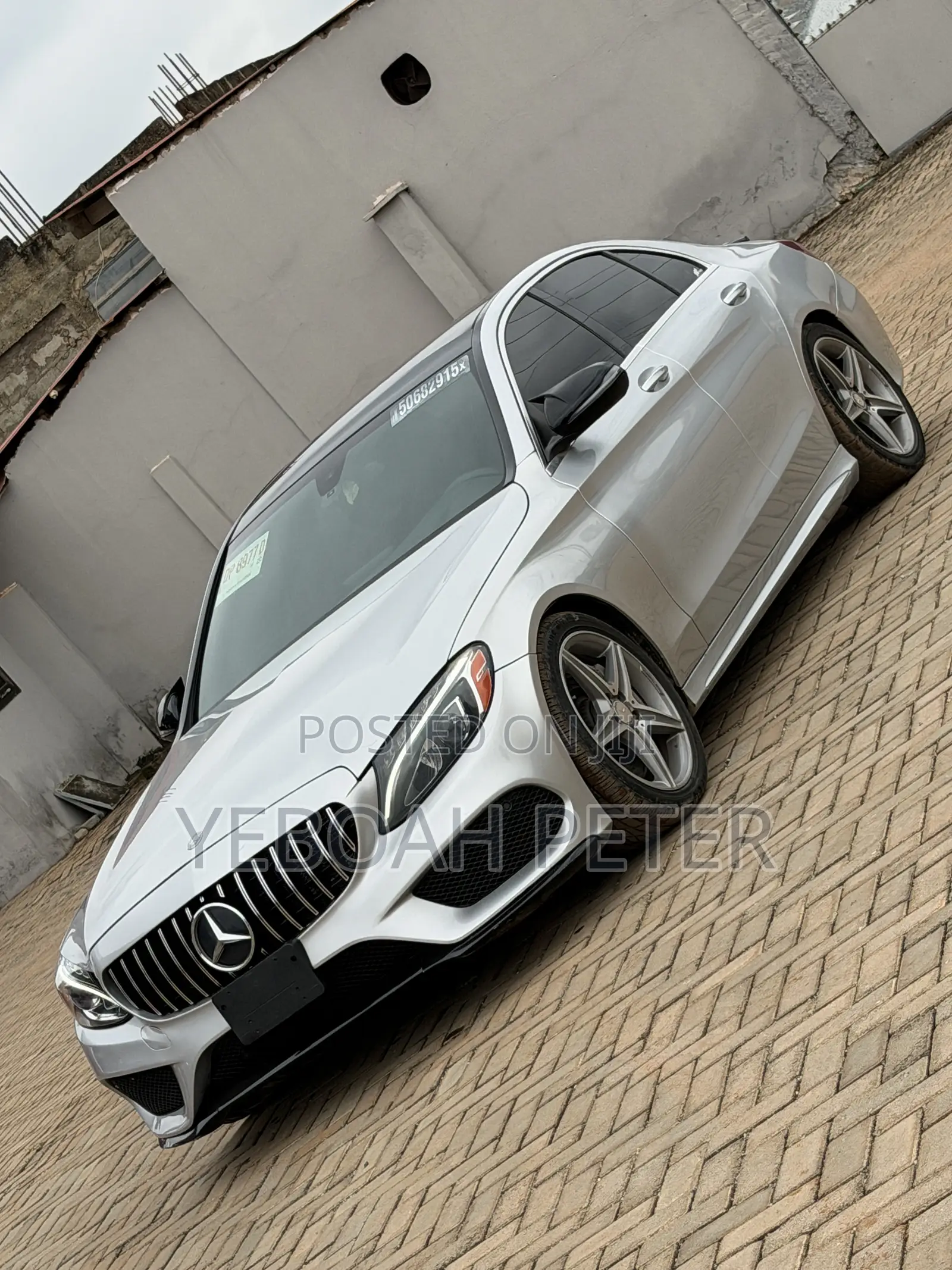 Mercedes-Benz C300 2018 Silver
