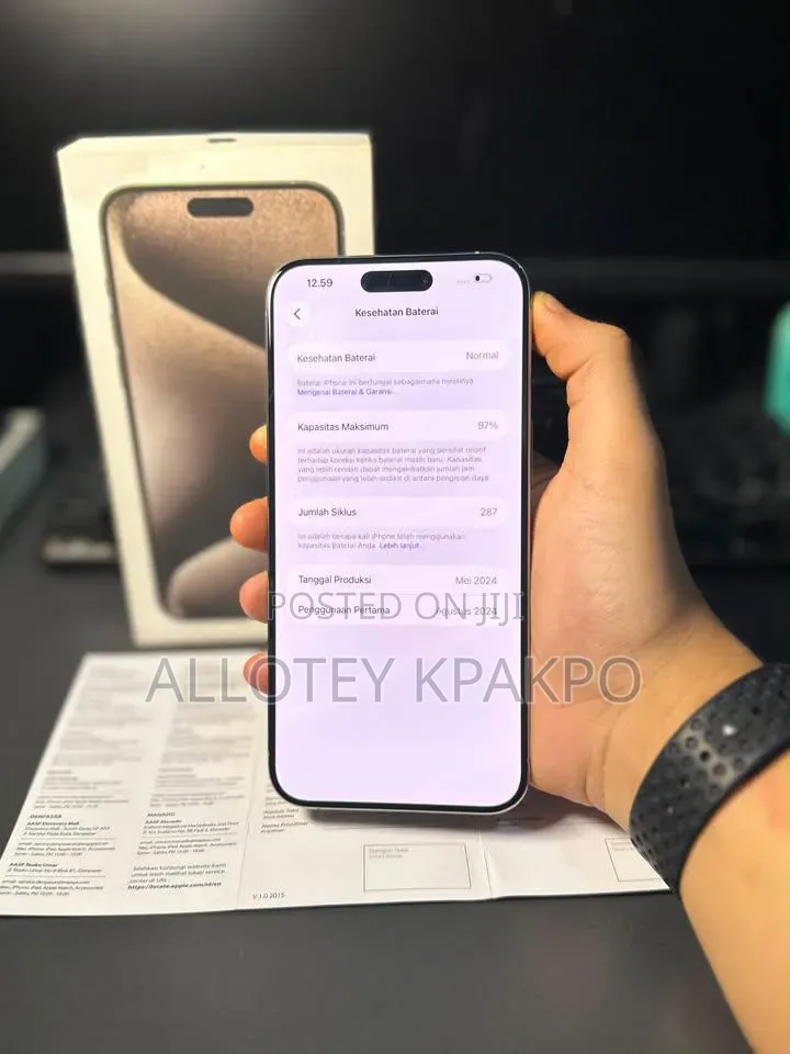Apple iPhone 15 Pro Max 256 GB Silver