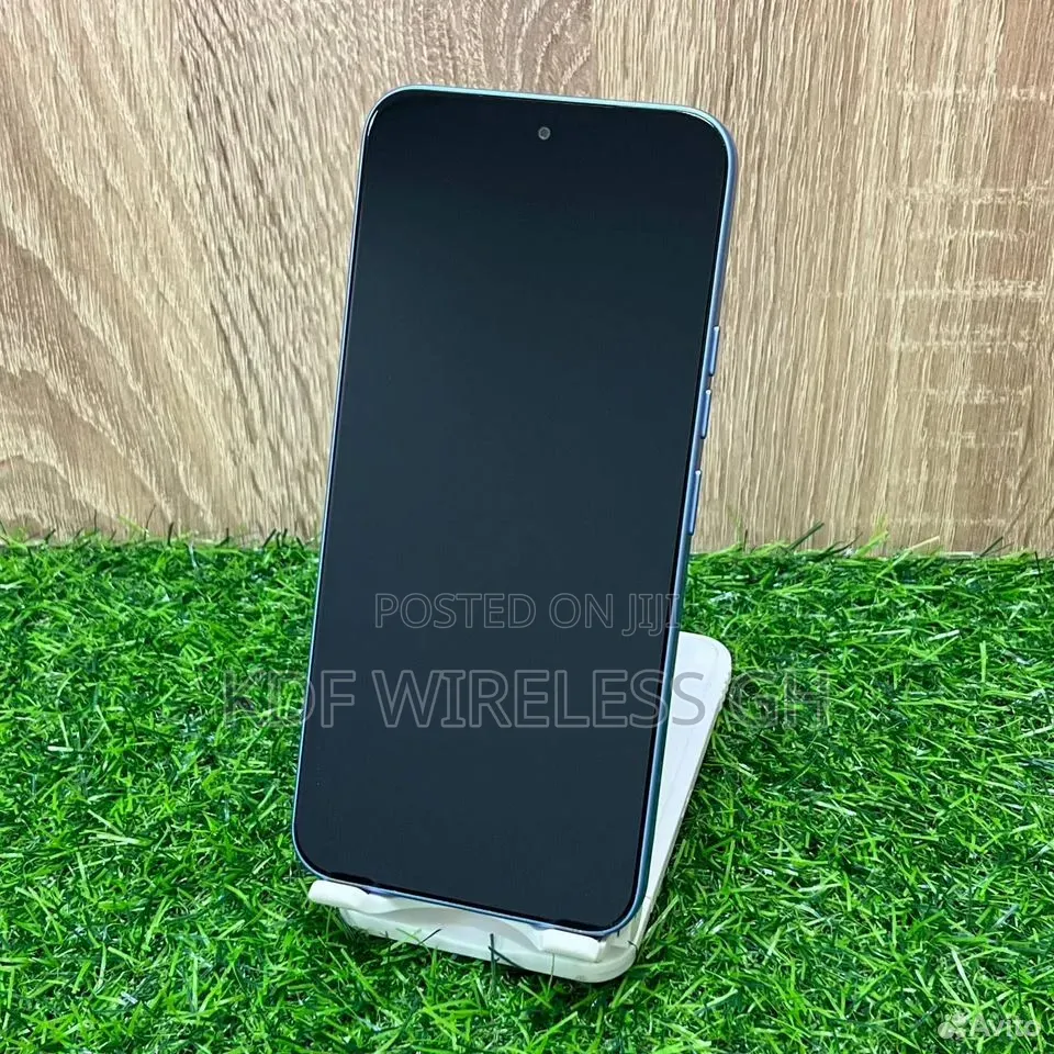 New Tecno Spark 40 Pro 256 GB Blue