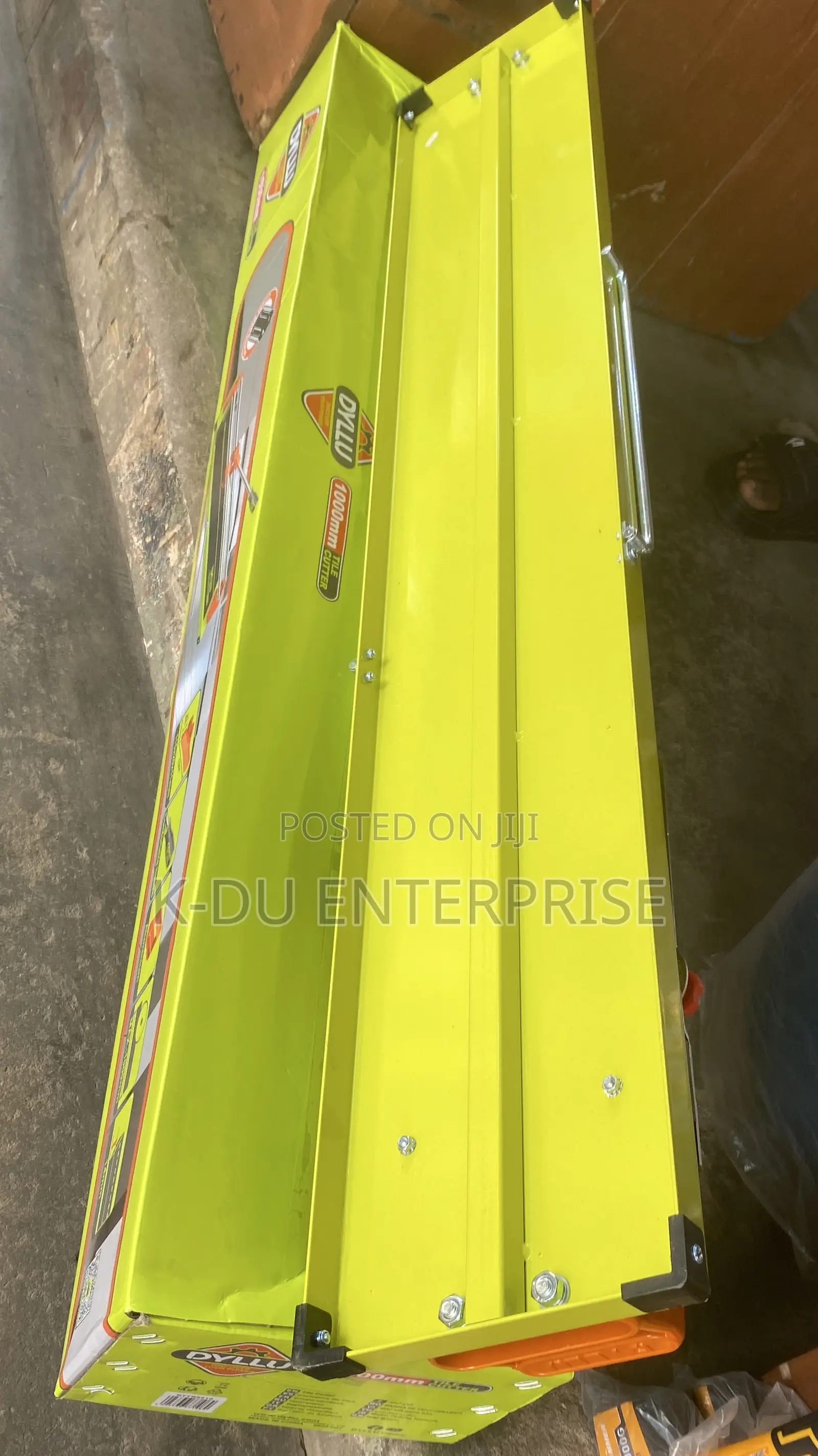 Dyllu Tile Cutting 1000mm