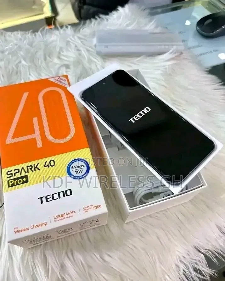 New Tecno Spark 40 Pro+ 256 GB Black