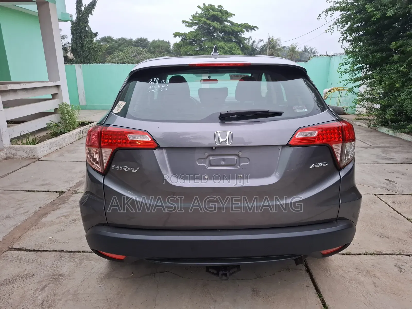 Honda HR-V 4dr SUV (1.5L 4cyl CVT) 2016 Gray