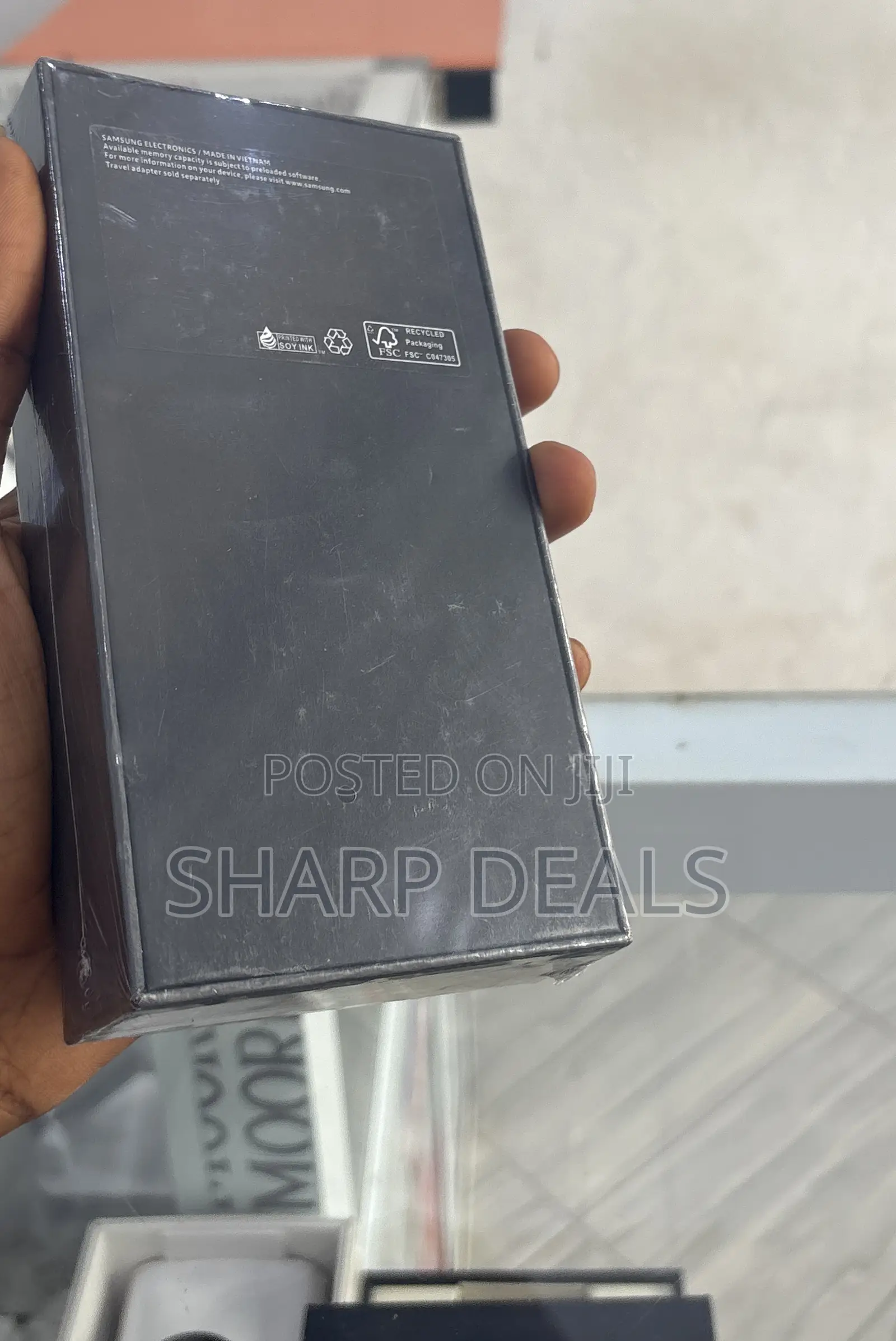 New Samsung Galaxy S21 5G 128 GB Black