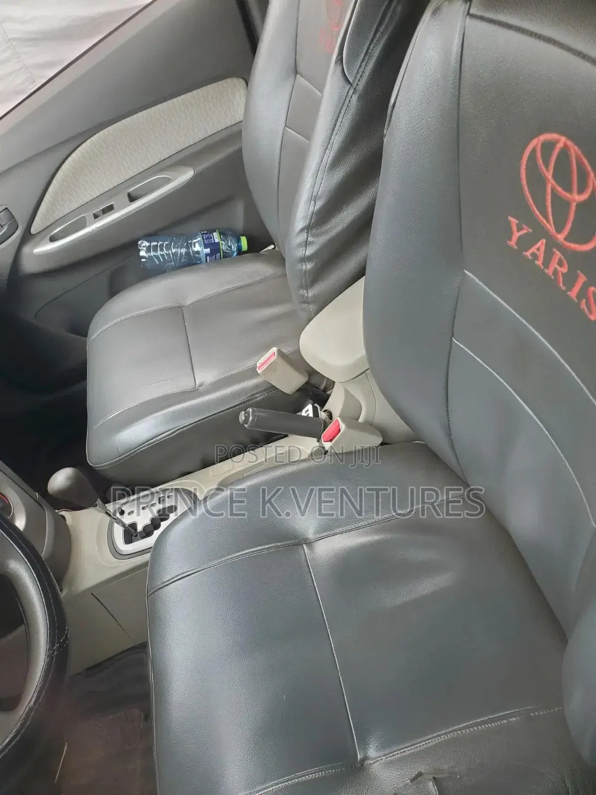 Toyota Belta 2010 Silver