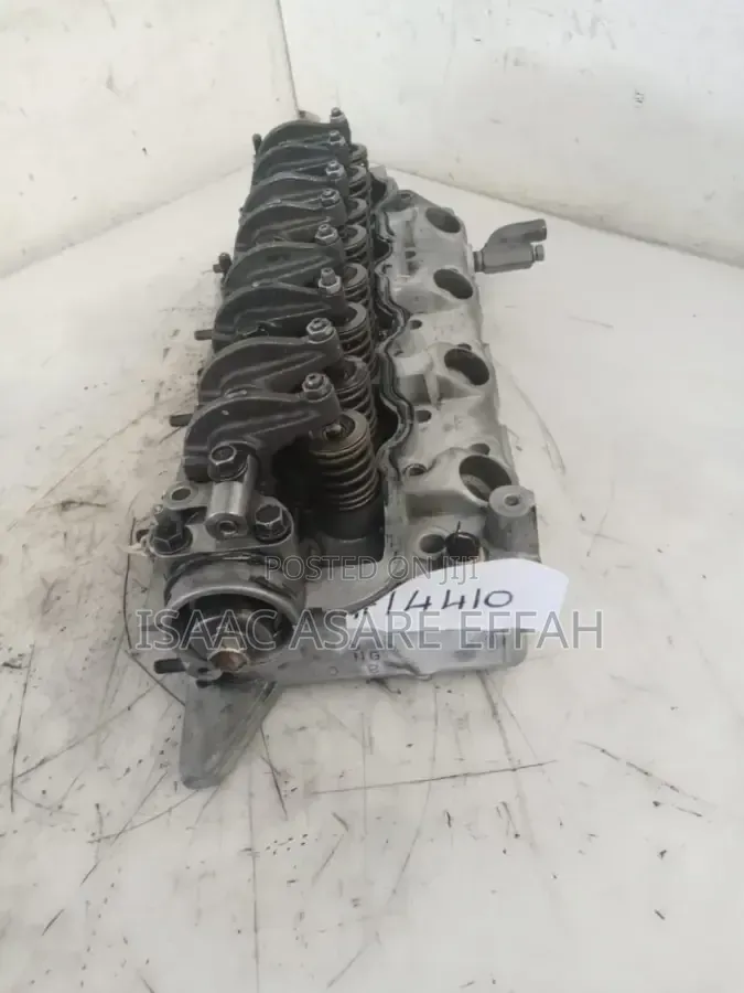Hyundai H100 Cylinder Head