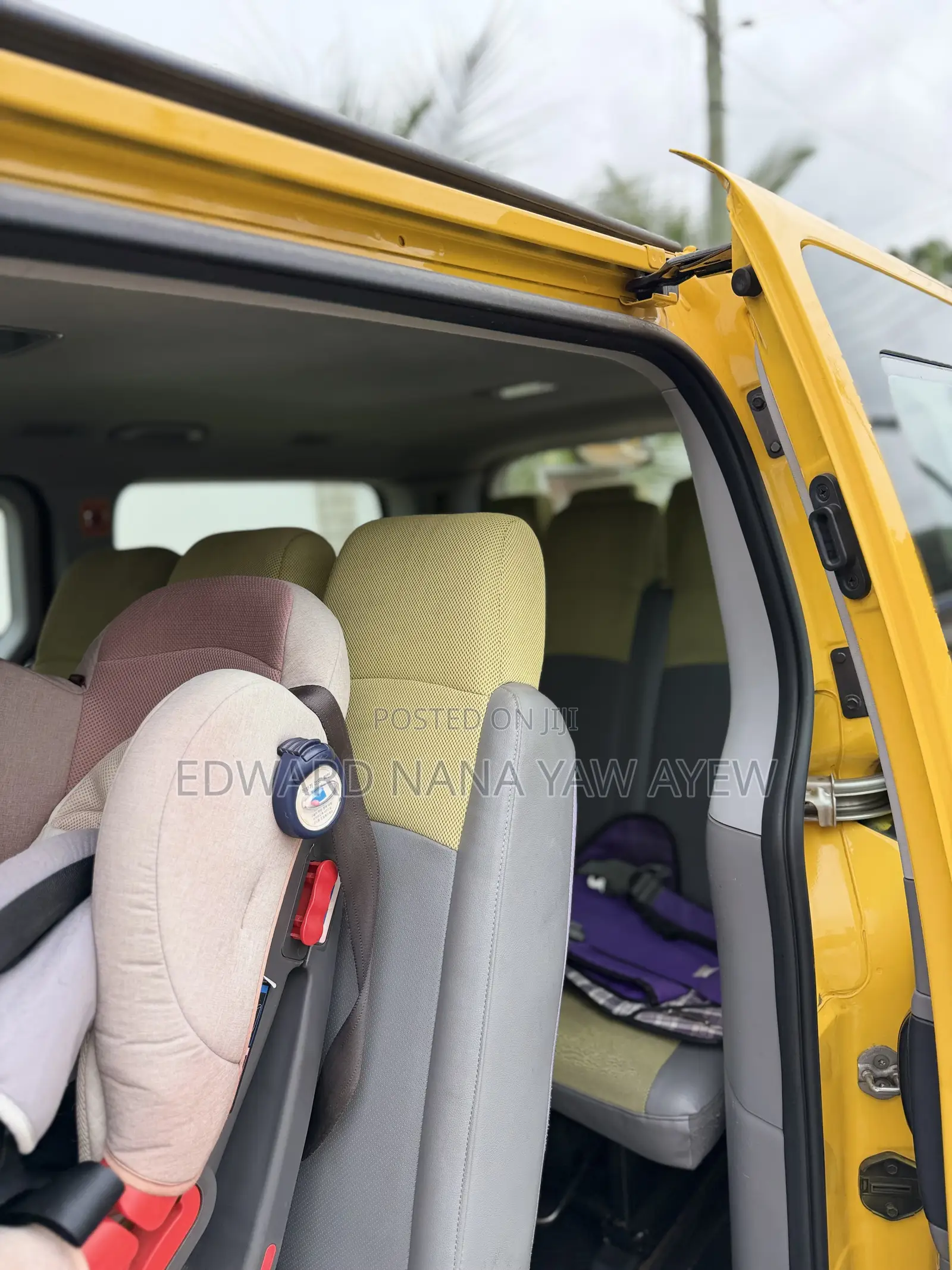 Hyundai Starex 2016 Yellow