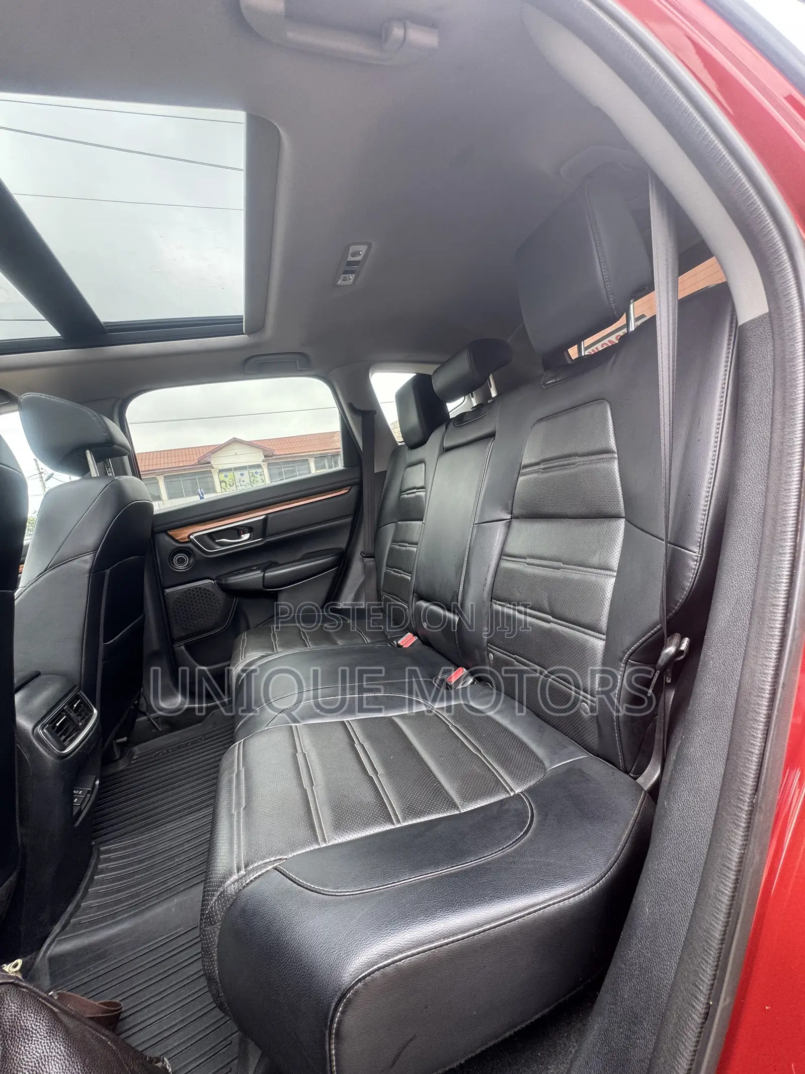 Honda CR-V Touring AWD 2018 Red