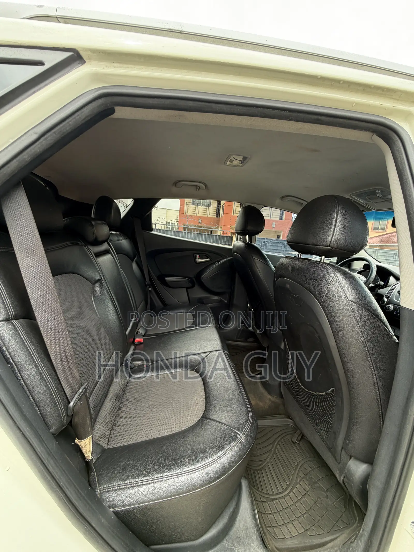 Hyundai Tucson GLS AWD 2012 White