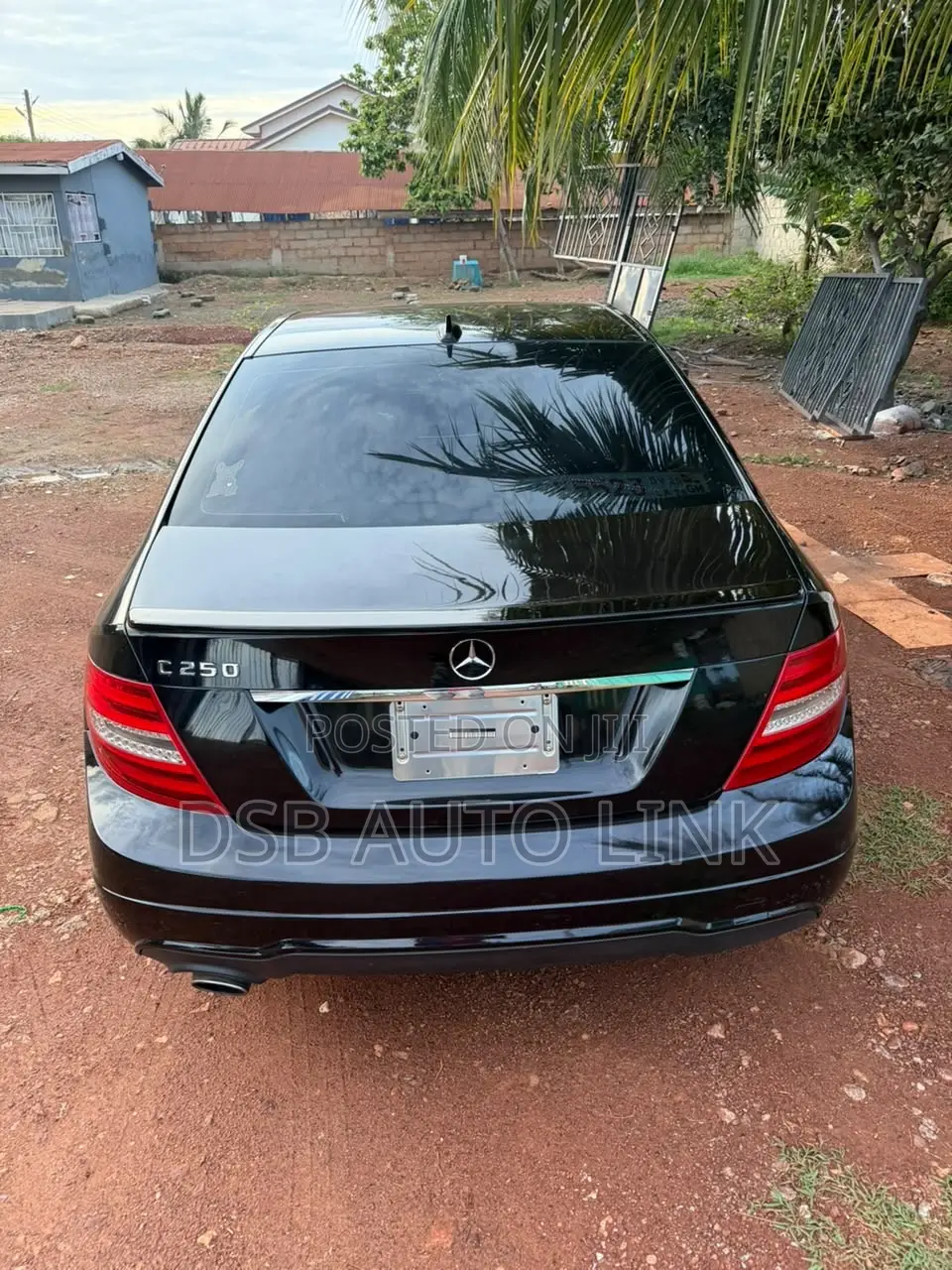 Mercedes-Benz C250 2014 Black