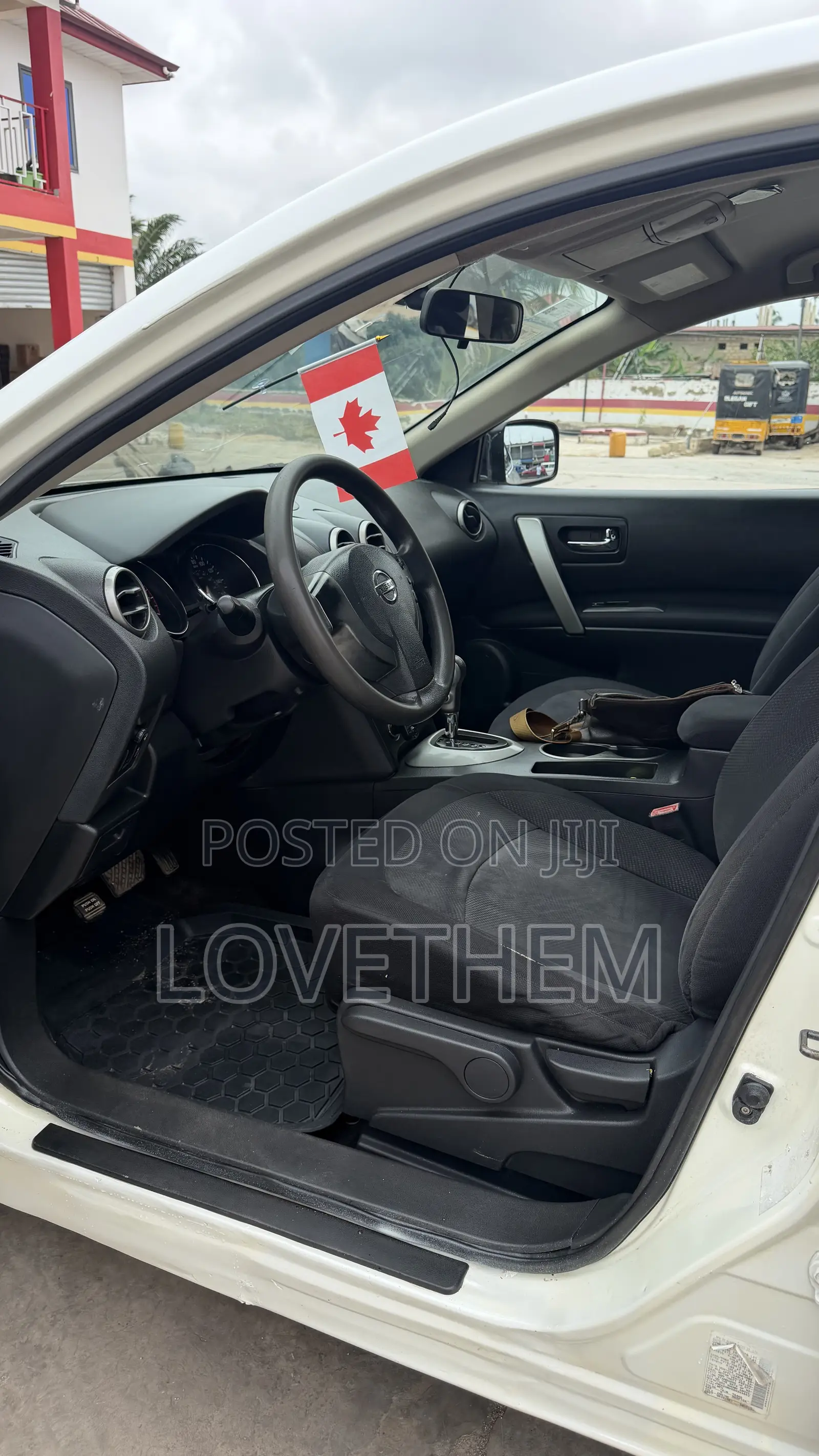 Nissan Rogue 2011 Gray