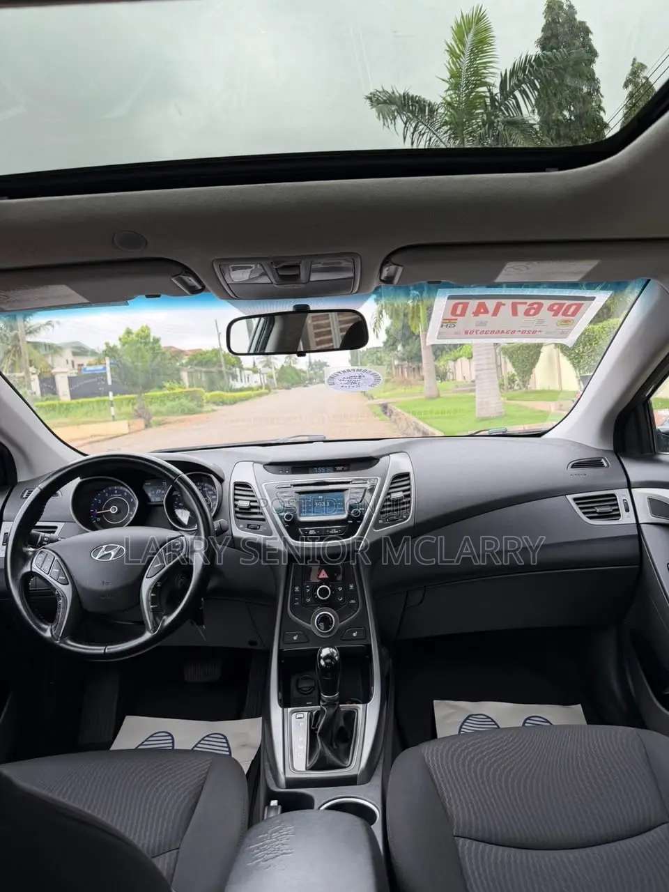 Hyundai Elantra Limited Sedan FWD (1.8L 4cyl 6A) 2016 Gray
