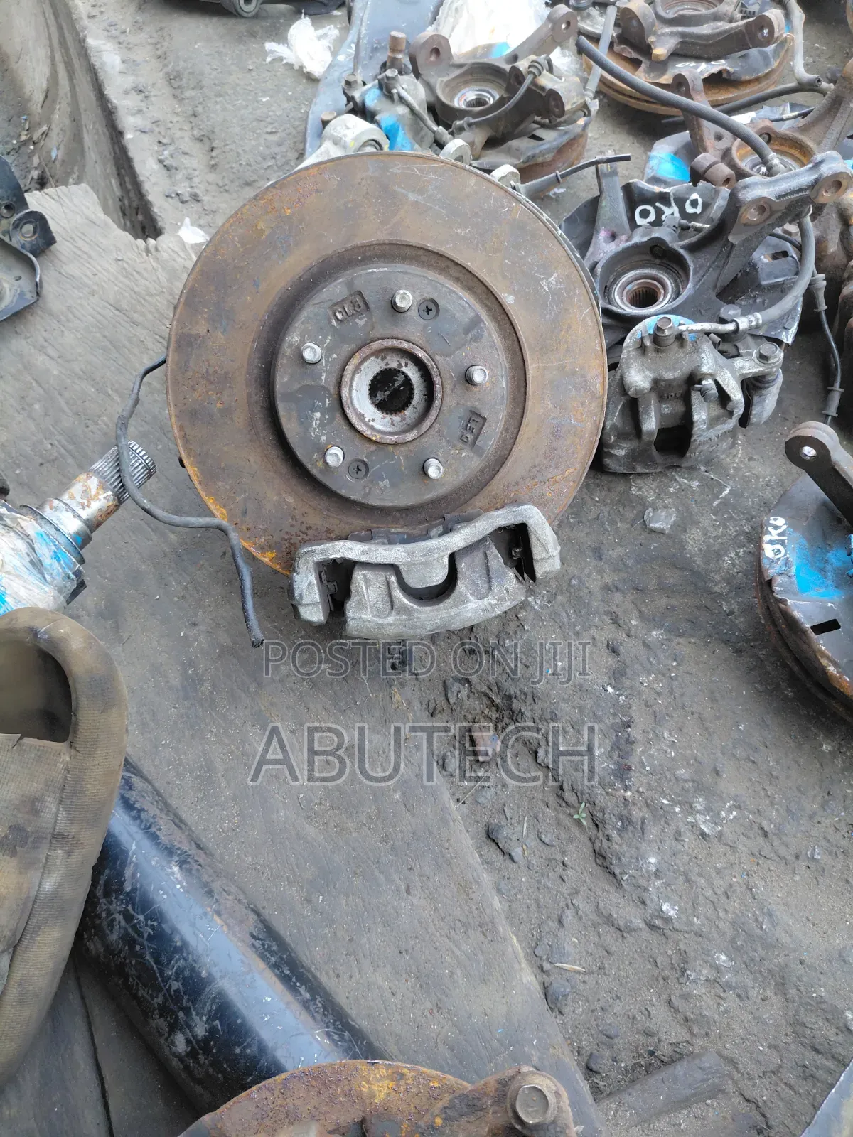 Front Hub Hundia Tucson, Kia Sportage 2017, 2018, 2019, 2020