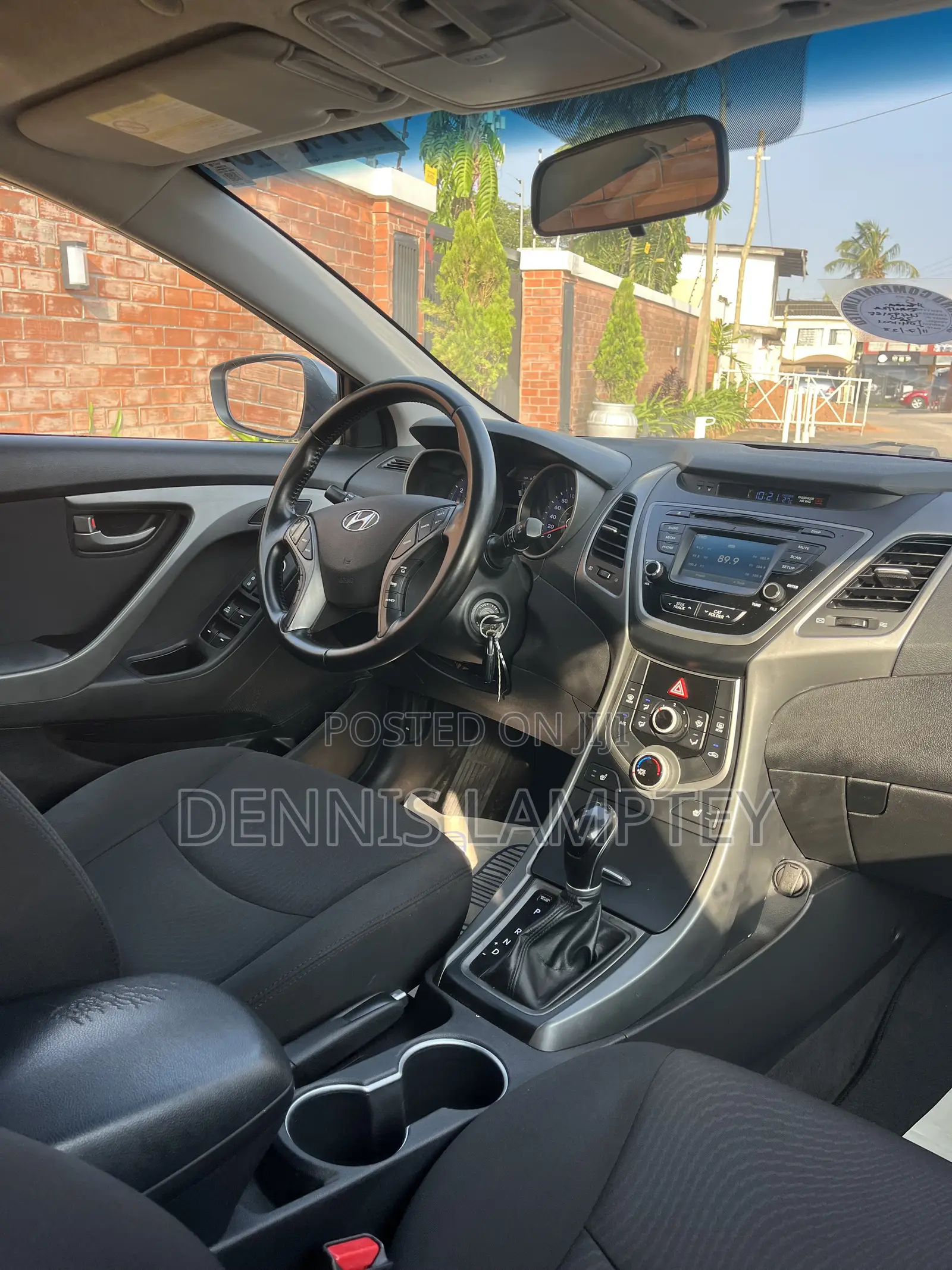 Hyundai Elantra 2016 Silver
