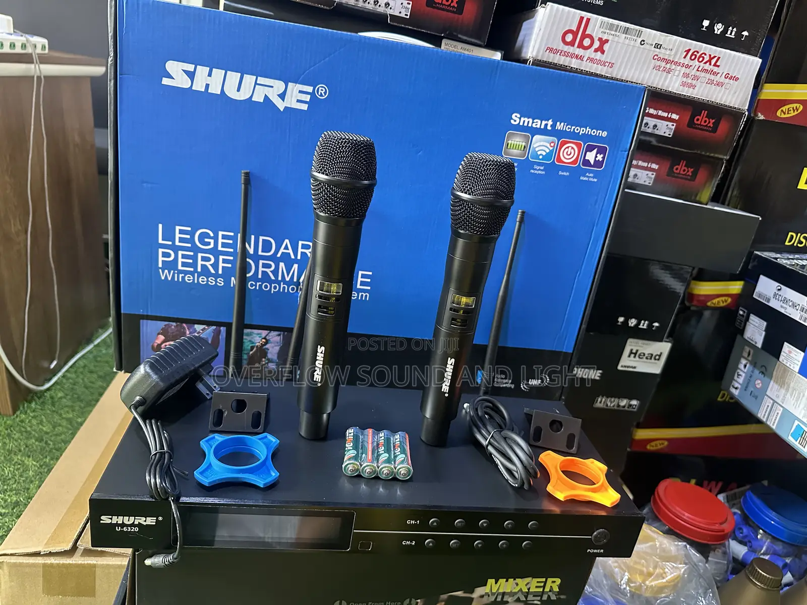 Shure U-6320 Dual Wireless Handheld Microphone Bundle