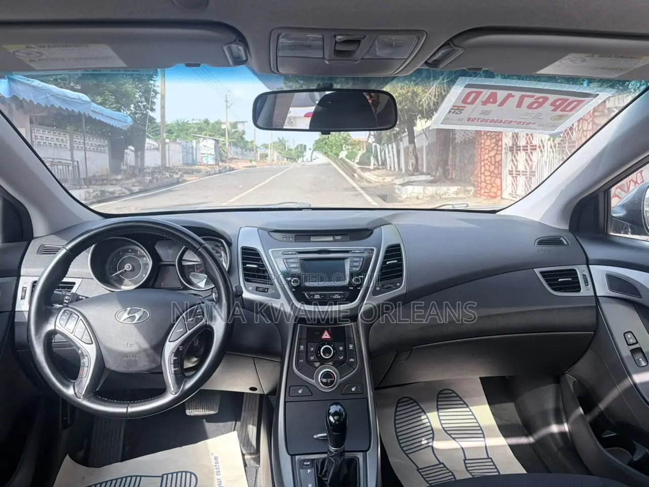 Hyundai Elantra Limited Sedan FWD (1.8L 4cyl 6A) 2016 Gray