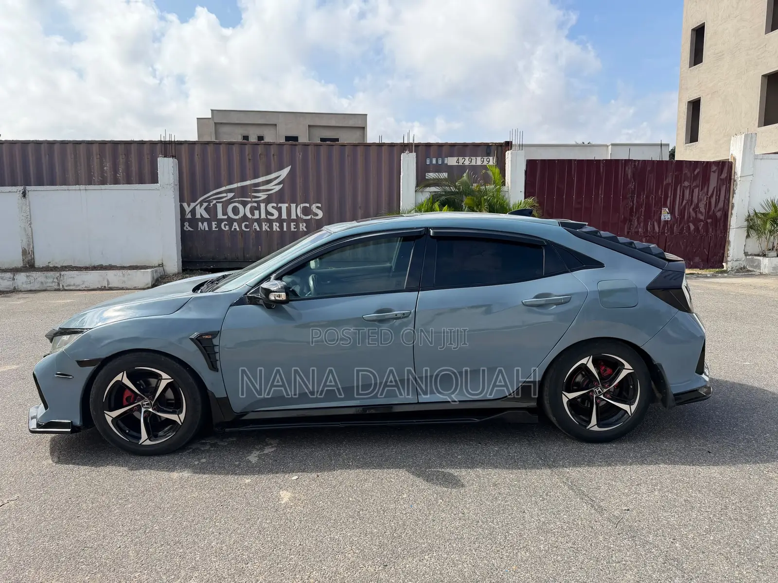 Honda Civic Sport 4dr Hatchback (1.5L 4cyl) 2017 Gray