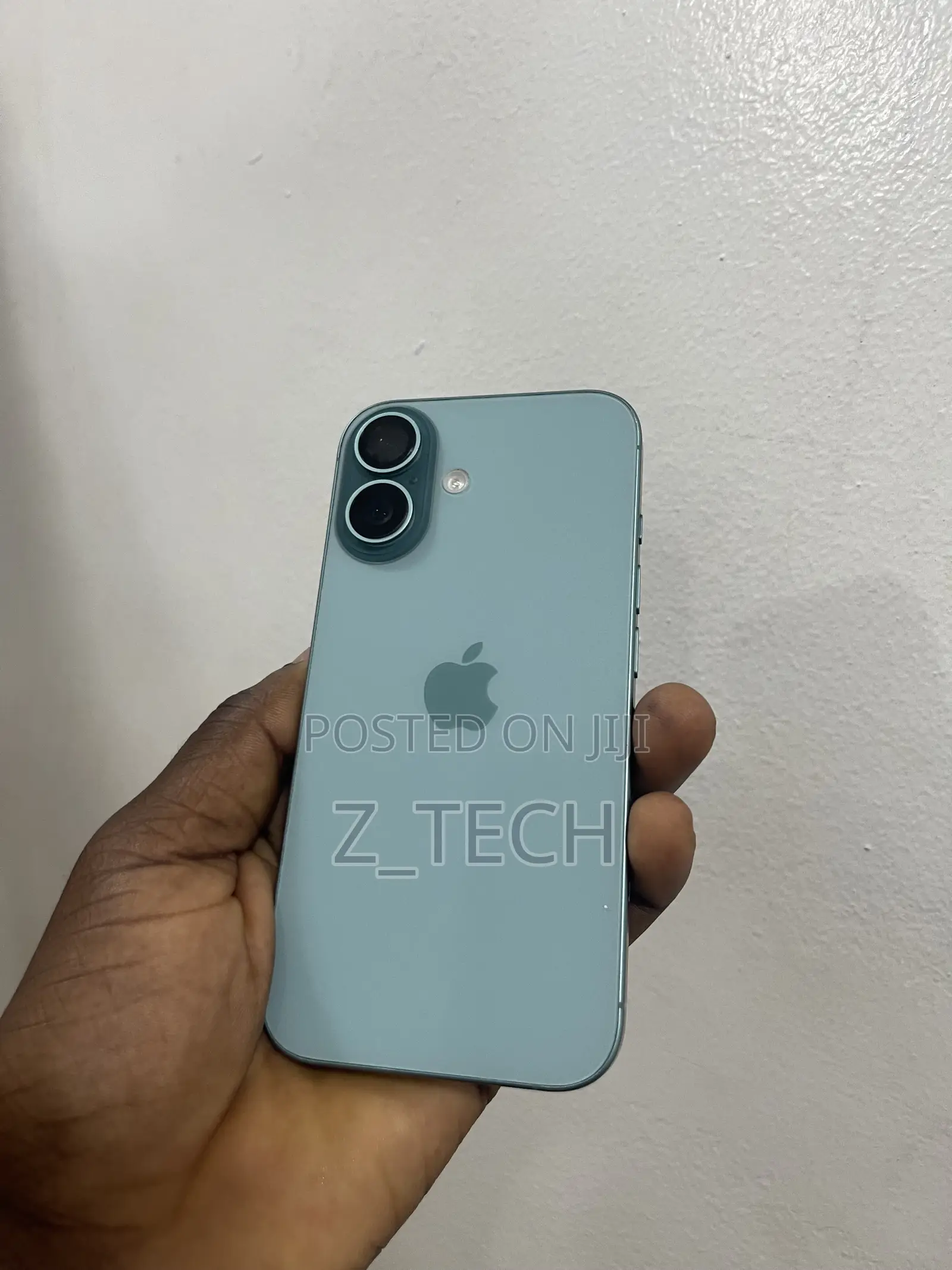 Apple iPhone 16 128 GB Green
