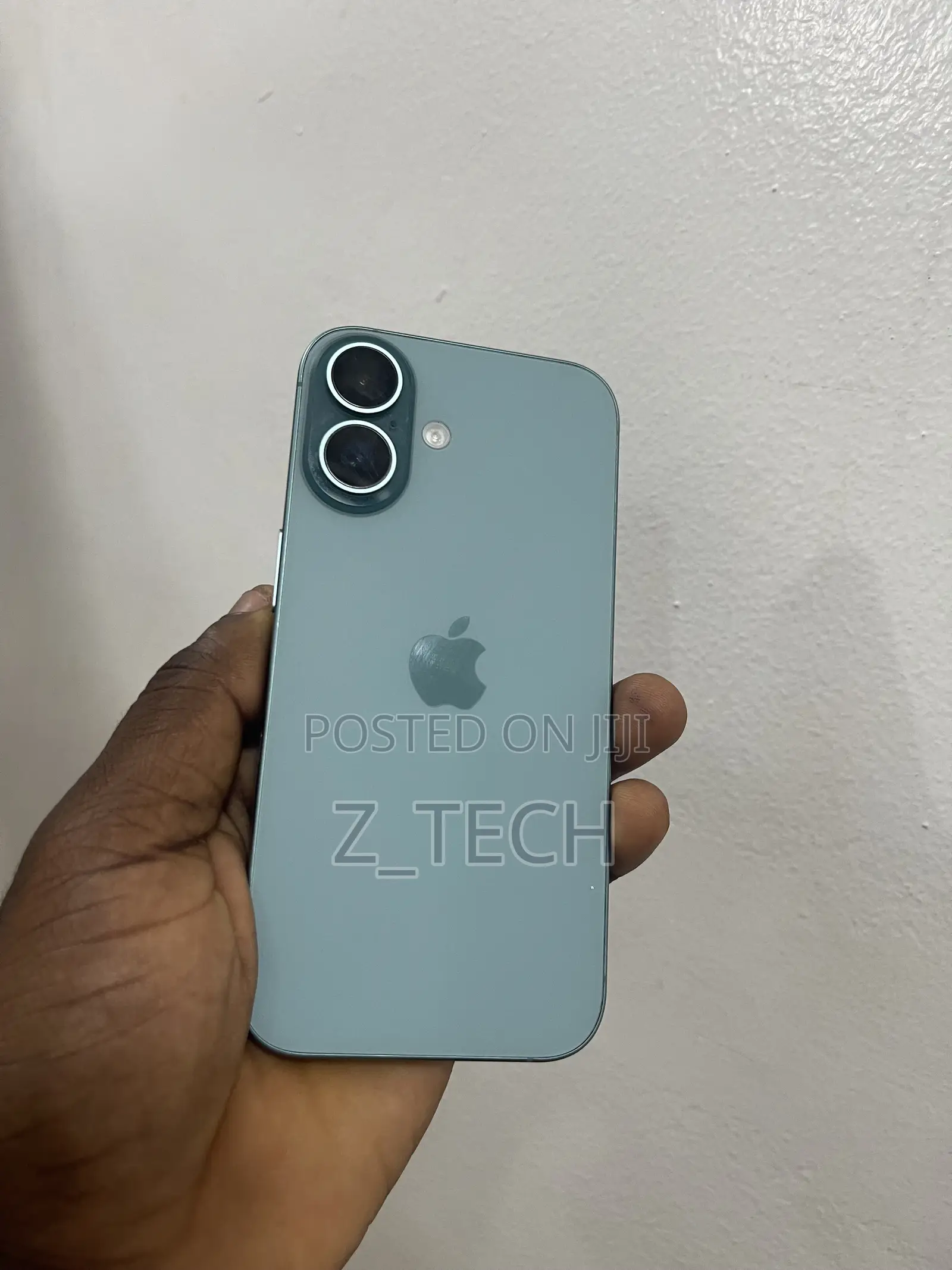 Apple iPhone 16 128 GB Green