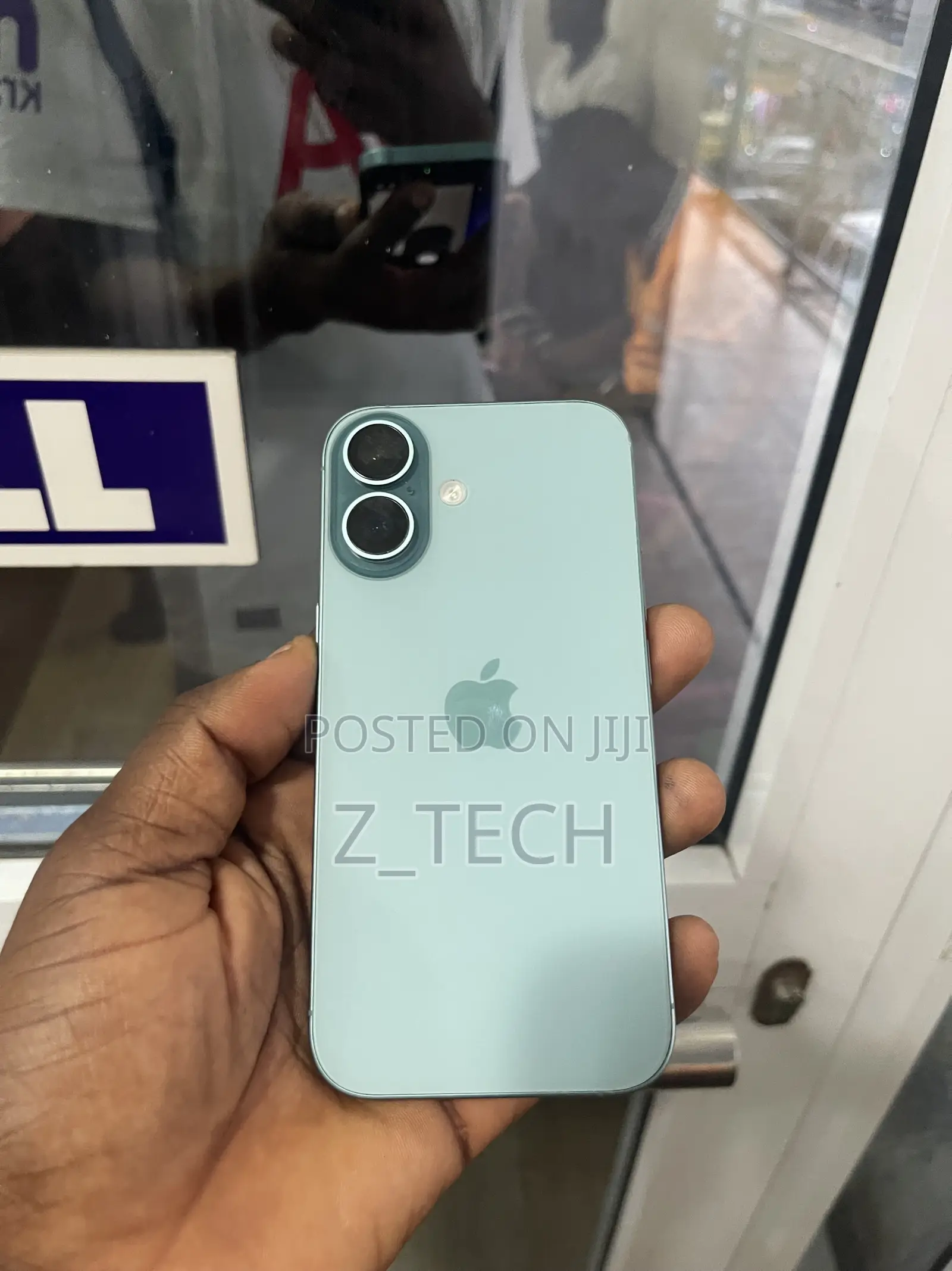 Apple iPhone 16 128 GB Green