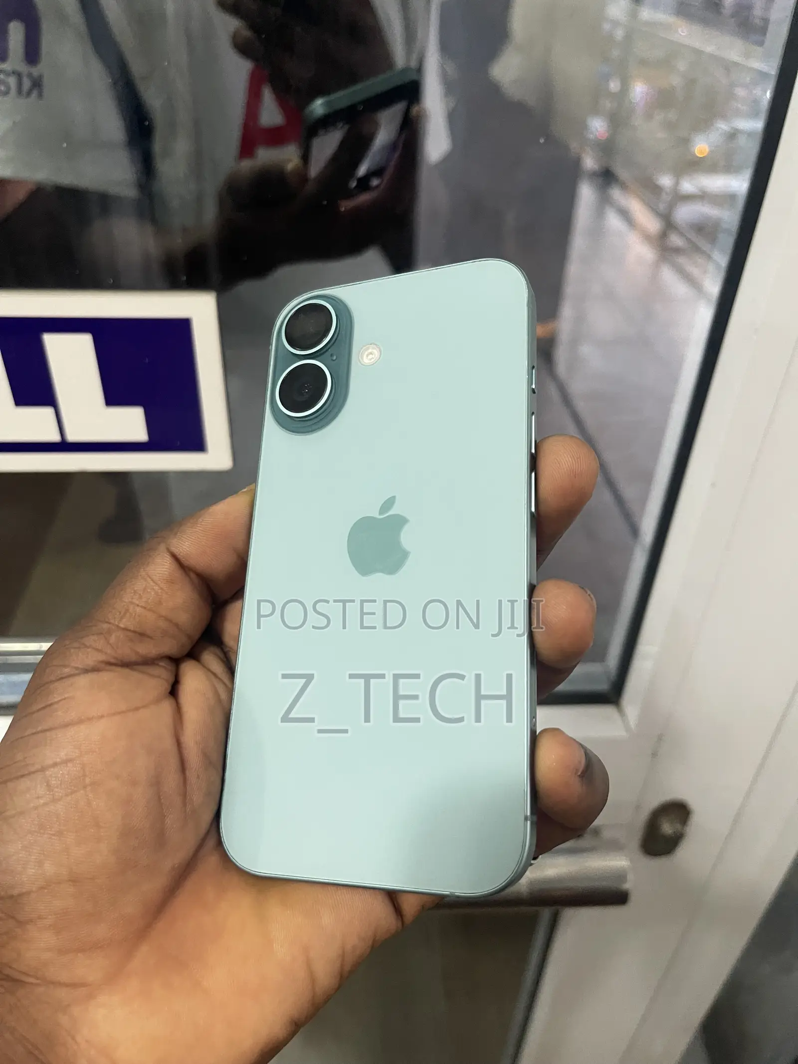 Apple iPhone 16 128 GB Green