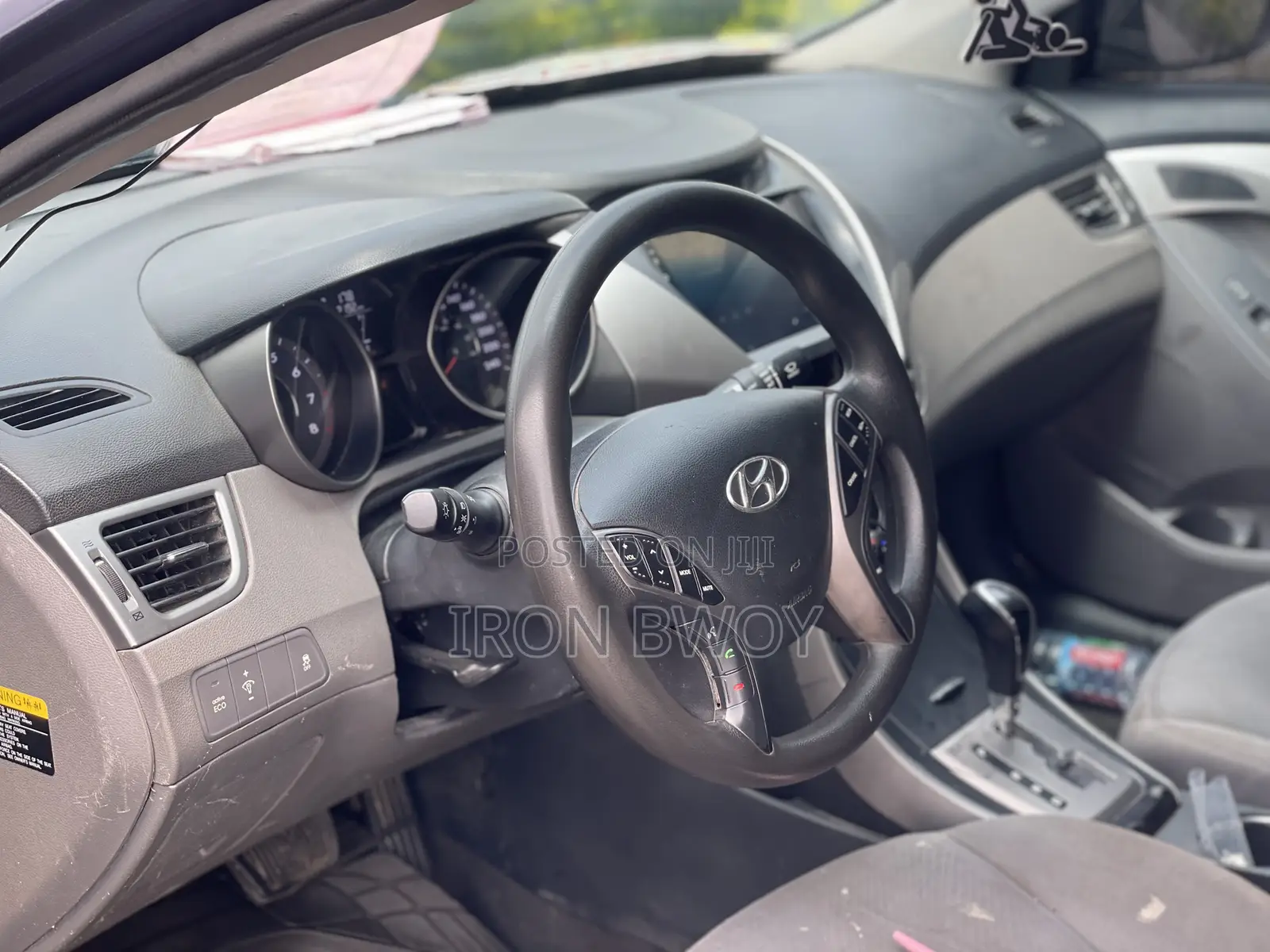 Hyundai Elantra 2013