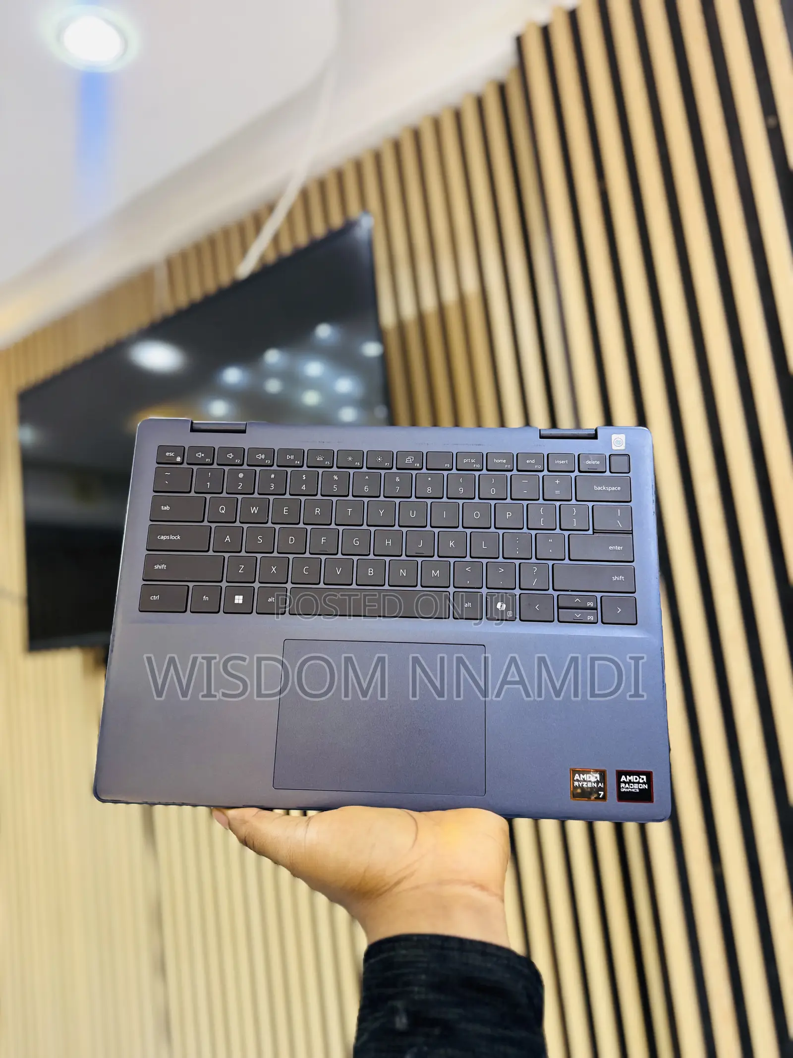 Laptop Dell Inspiron 14 Plus 7440 16GB AMD Ryzen 7 SSD 1T