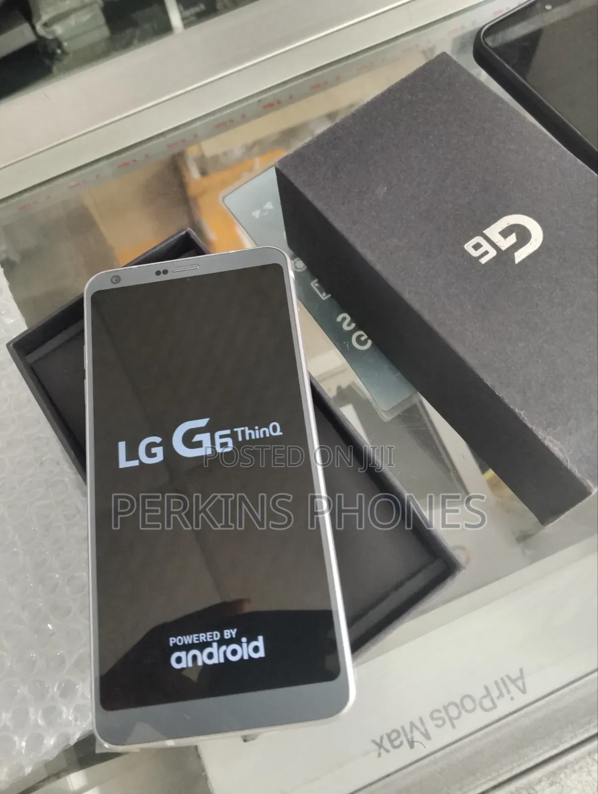 New LG G6 64 GB Black