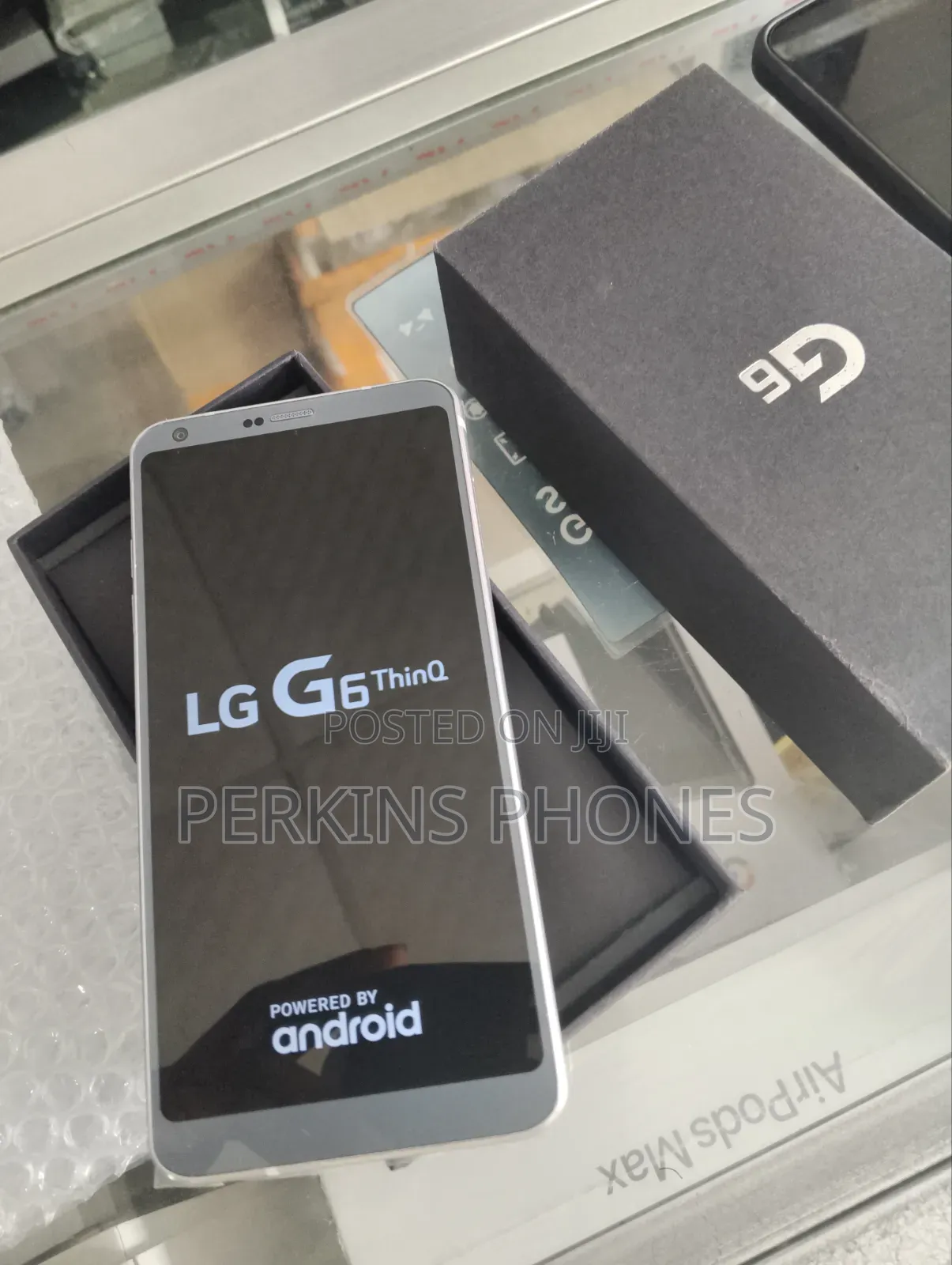 New LG G6 64 GB Black