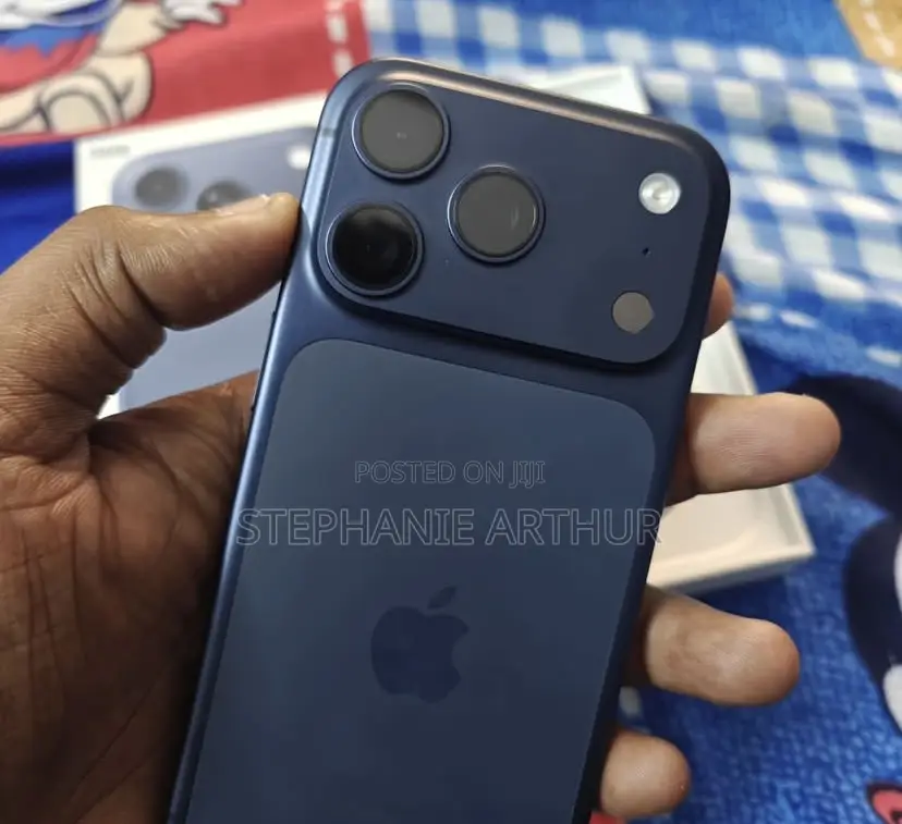 Apple iPhone 17 Pro Max 256 GB Blue