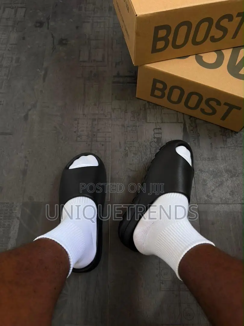 Original ADIDAS Yeezy Slides