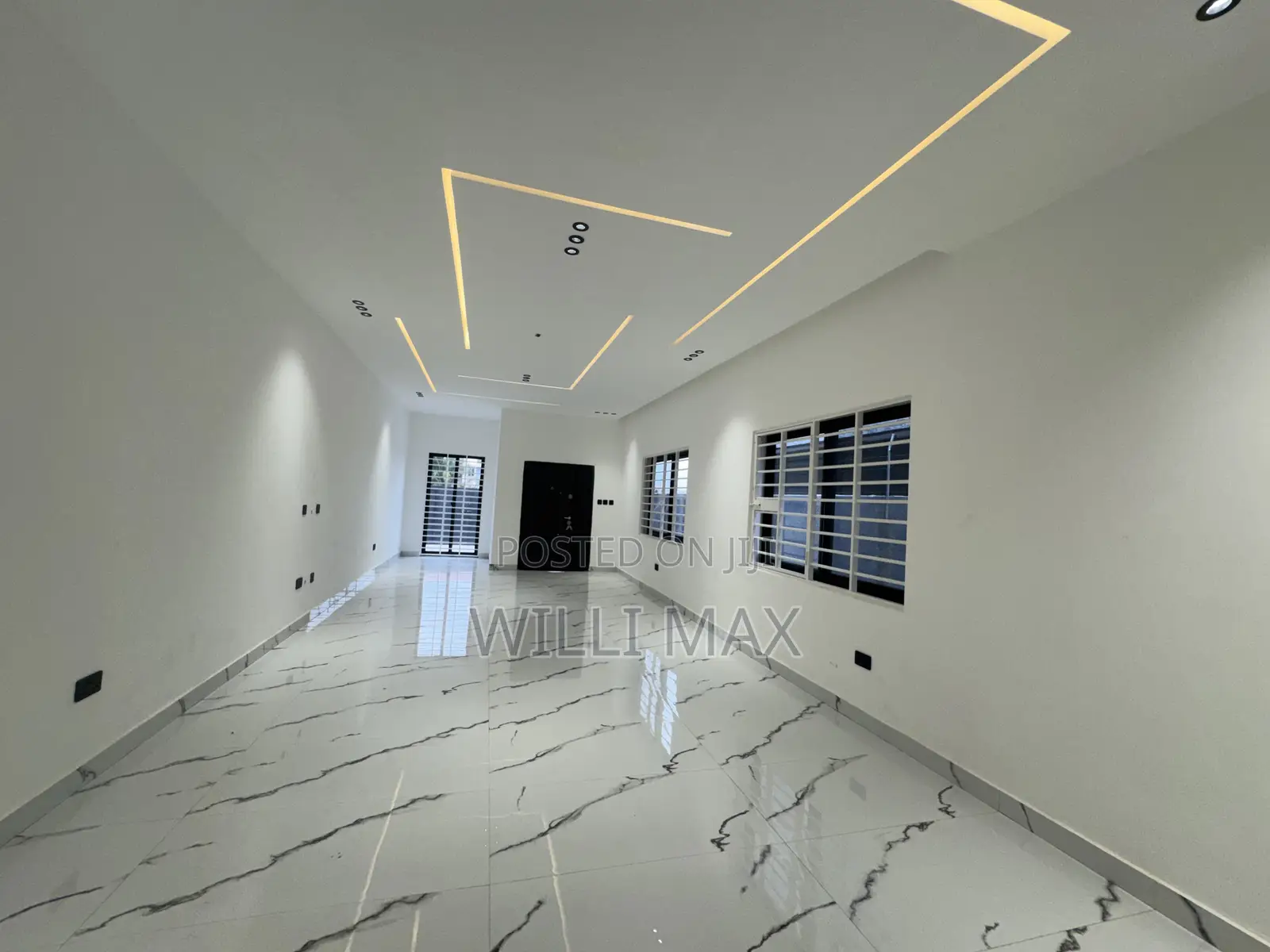 4bdrm Bungalow in Ayimensah, Oyarifa Mall Area for sale