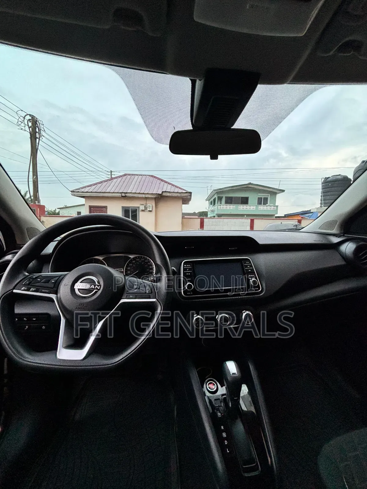 Nissan Kicks 2020 Brown