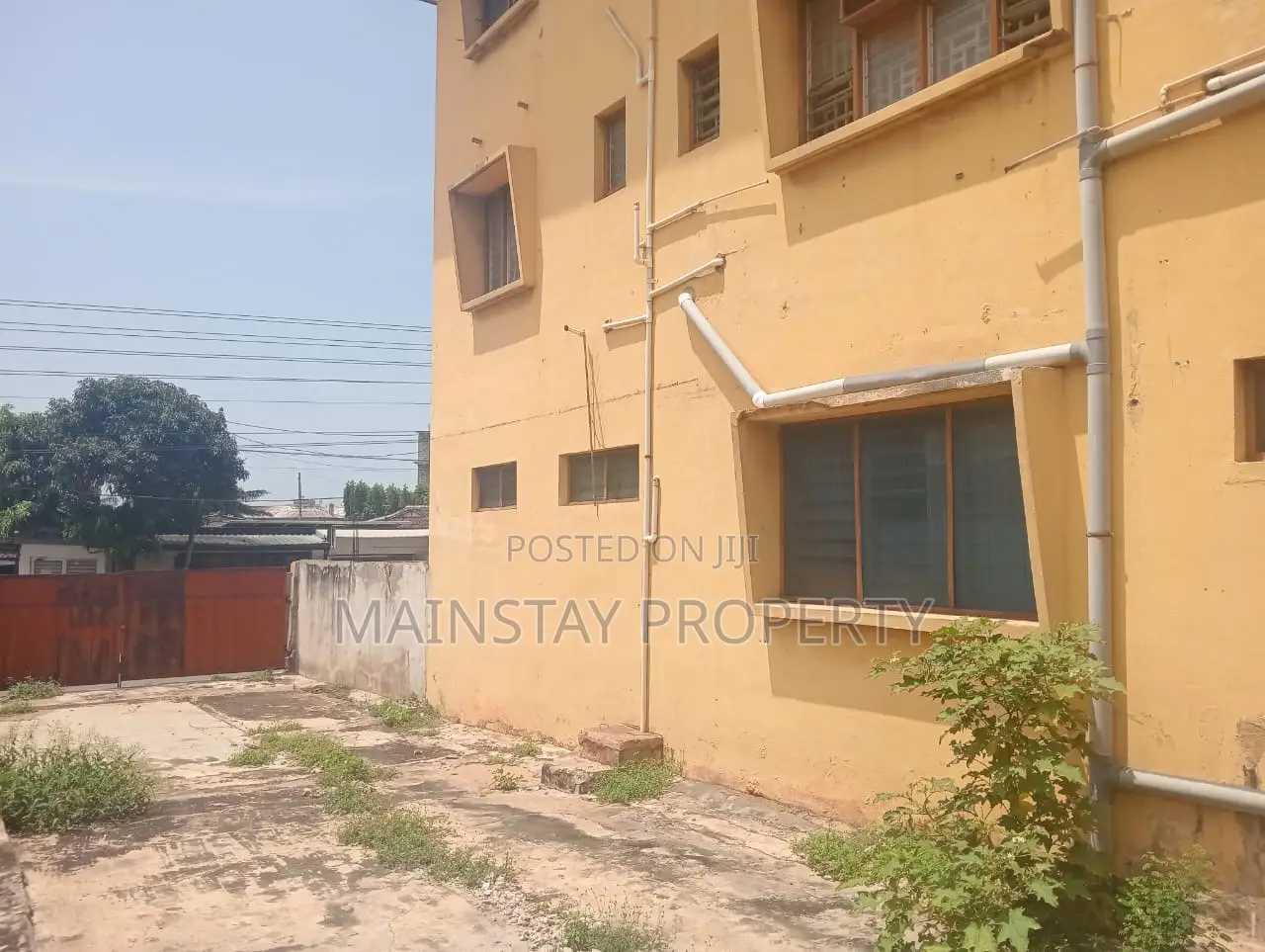 8bdrm House in Mainstay Estates, Adabraka for rent