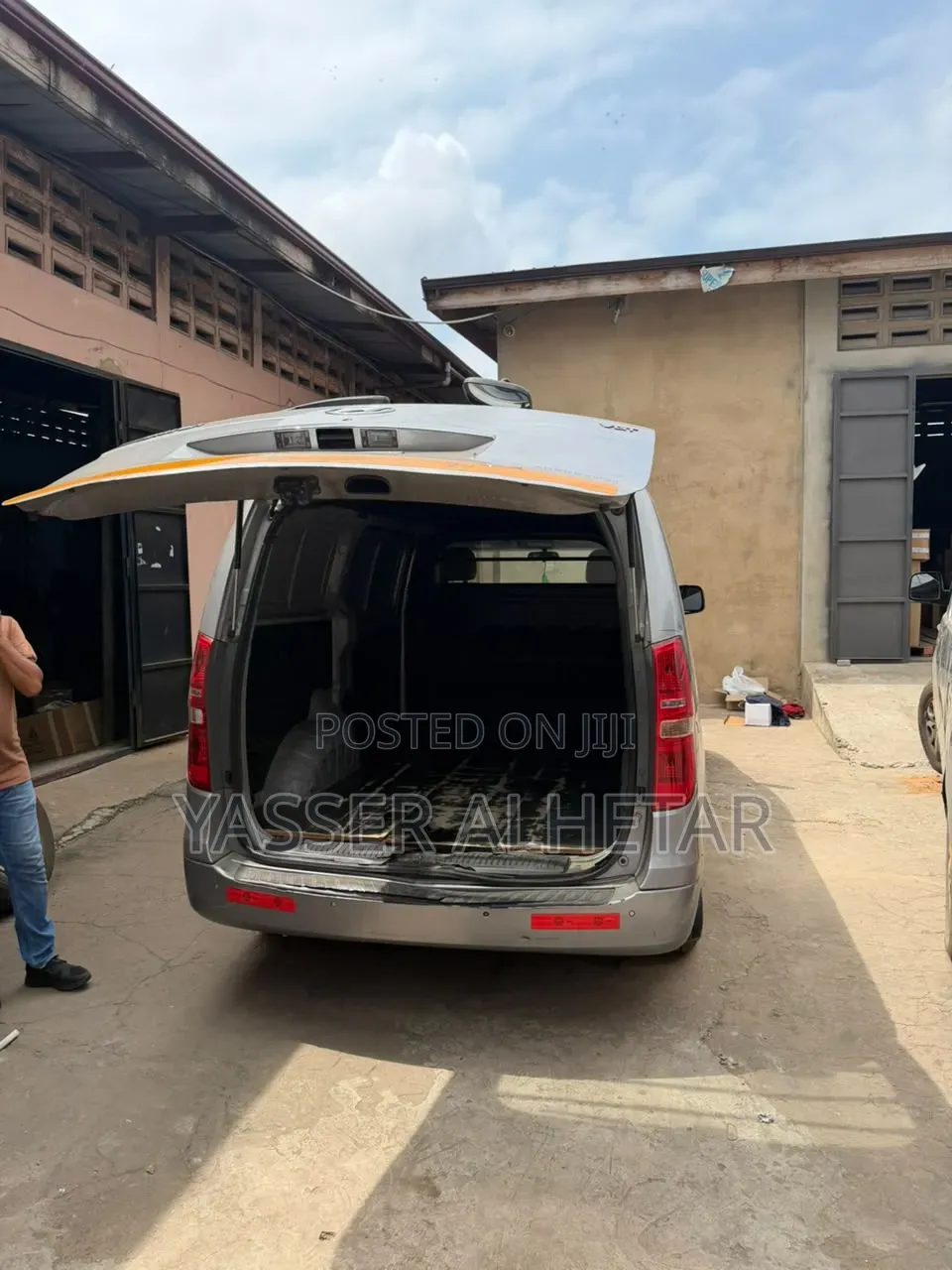 Hyundai Starex 2015 Silver
