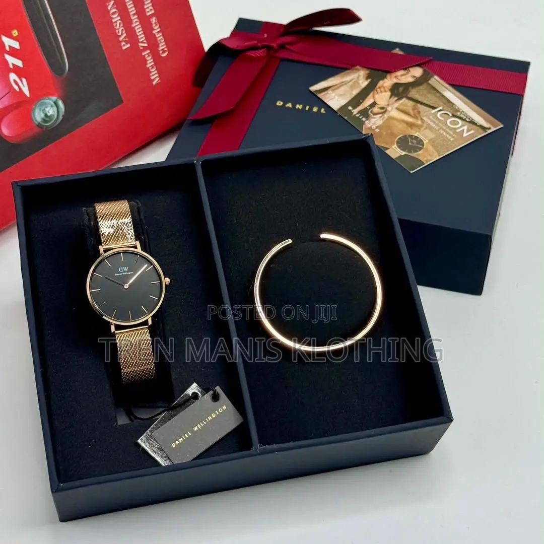 Ladies Watch/Bracelette Set
