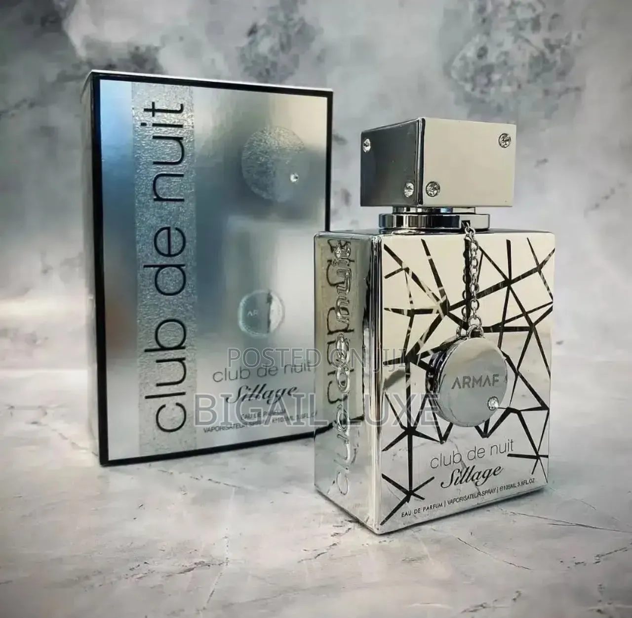 Club De Nuit Sillage and Untold