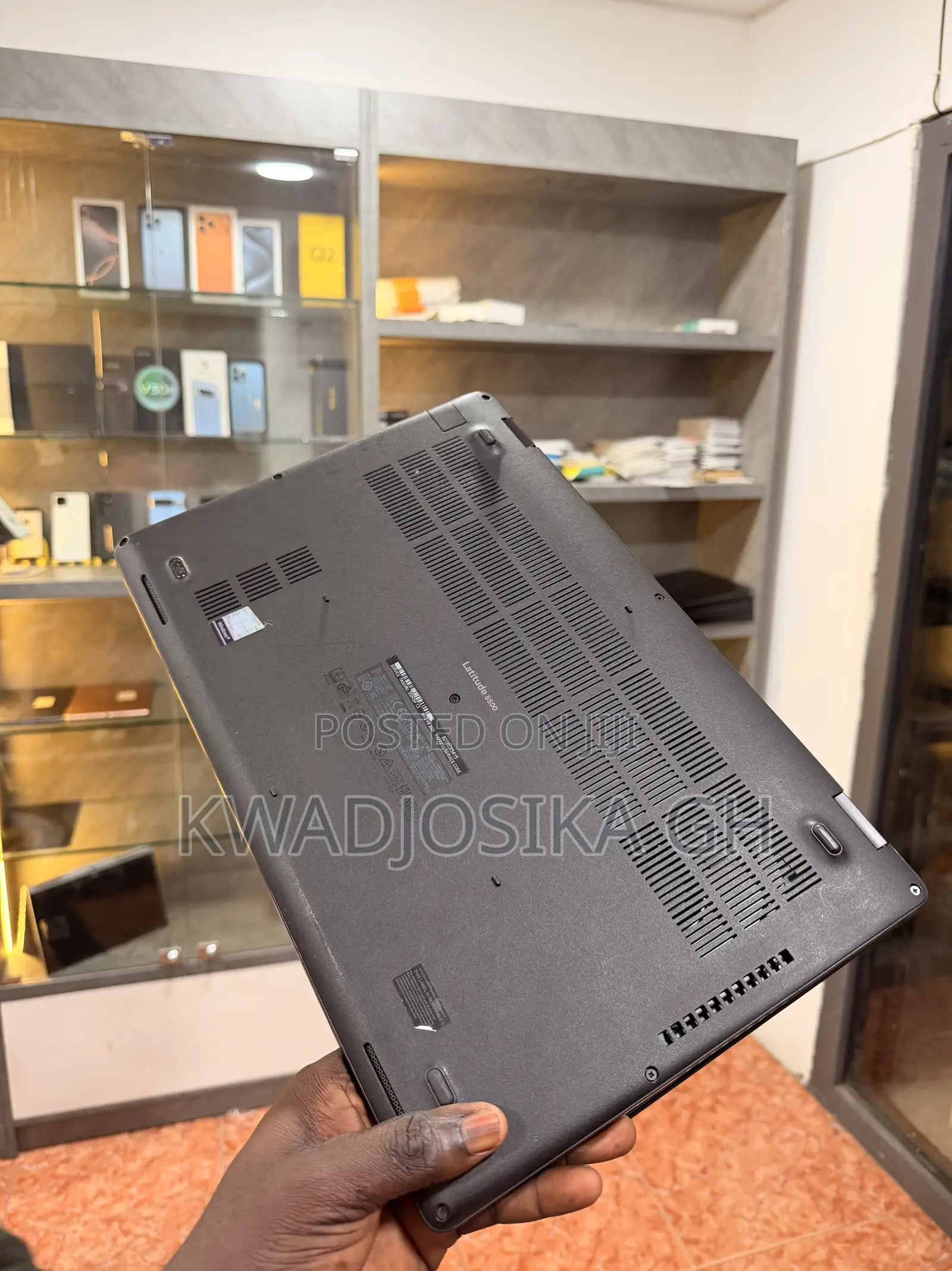 Laptop Dell Latitude 5500 16GB Intel Core i7 SSD 512GB