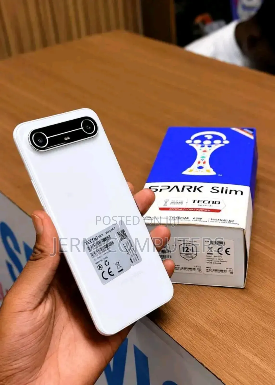 New Tecno Spark Slim 256 GB Silver